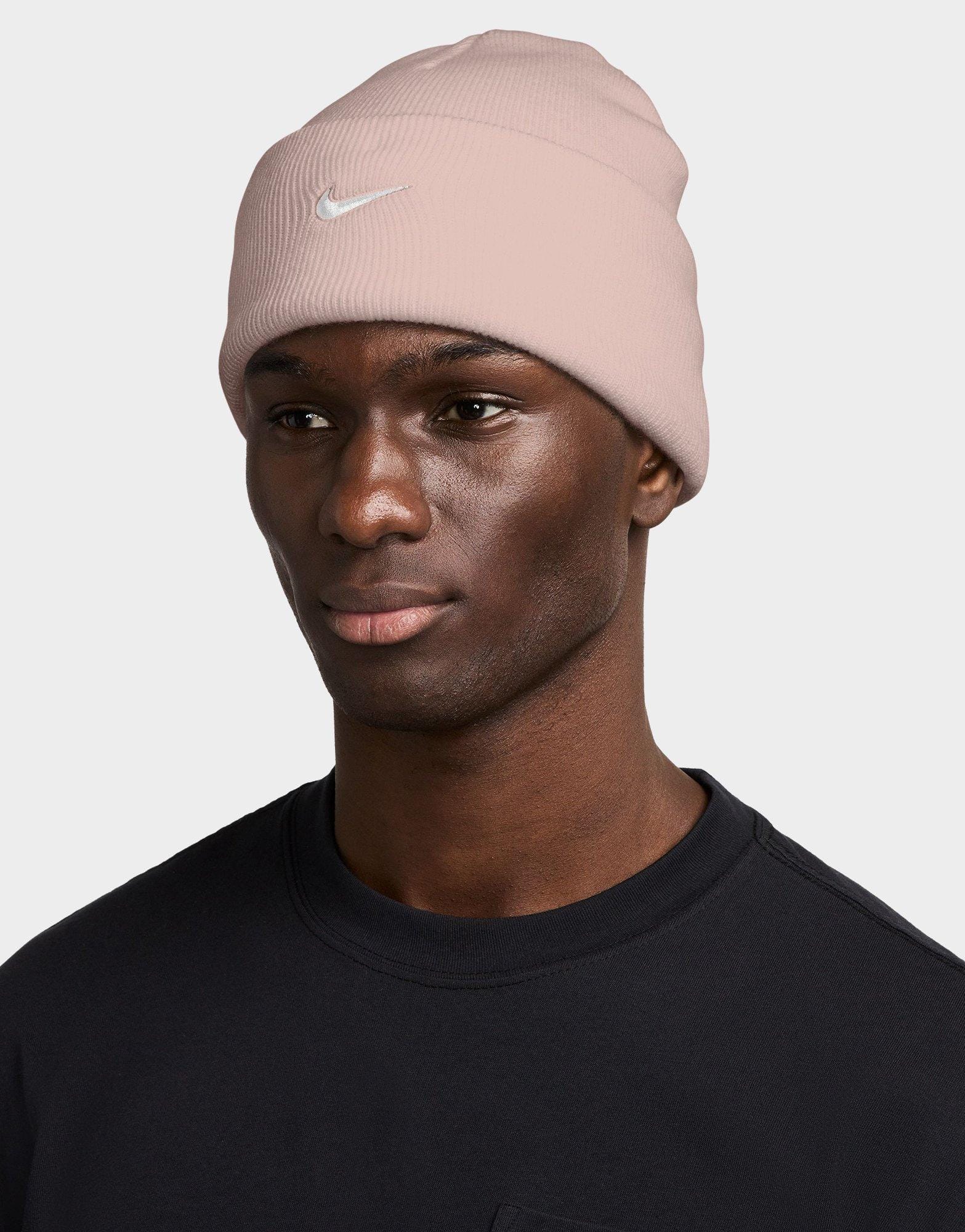 Nike Peak Swoosh Beanie