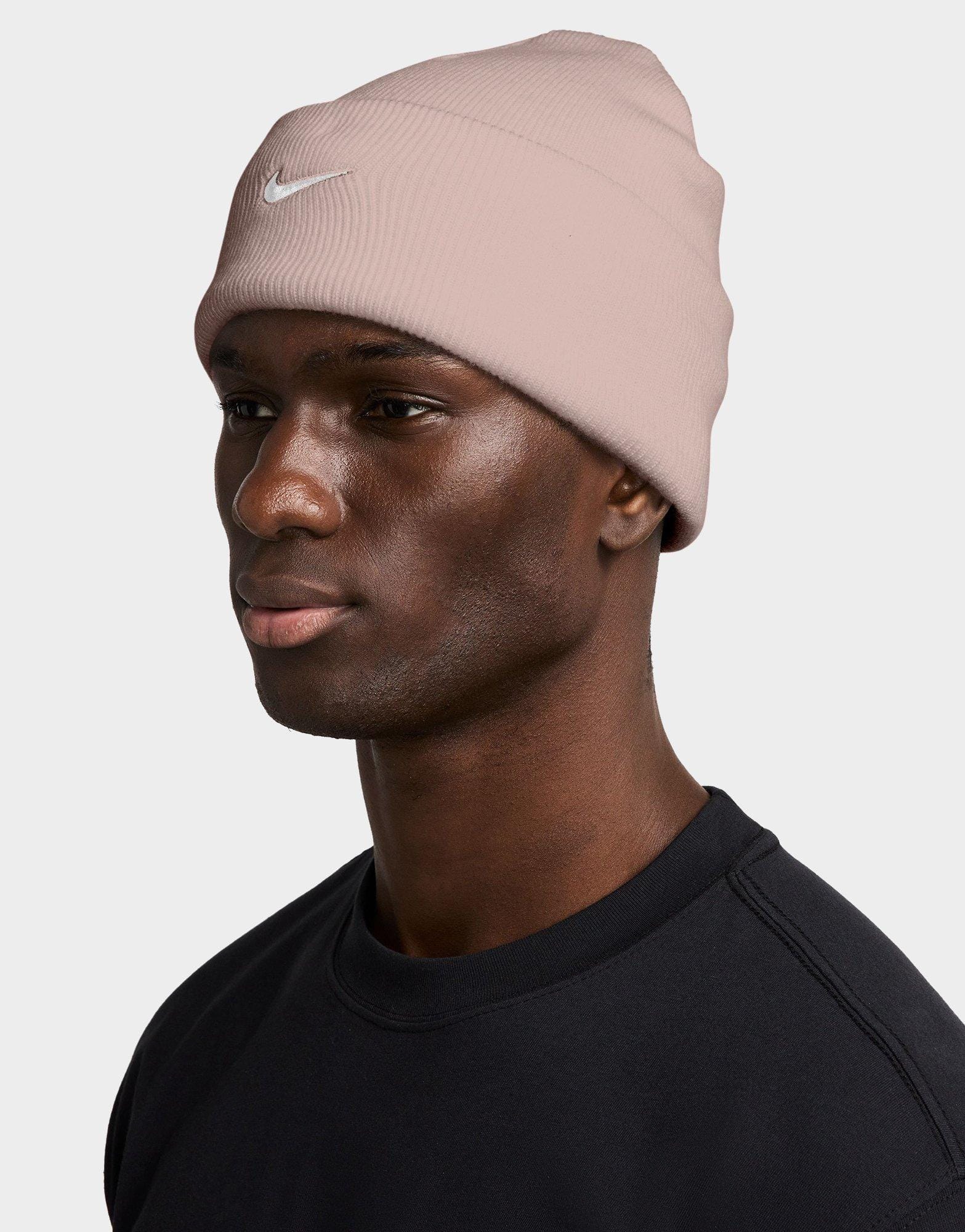 Nike Peak Swoosh Beanie