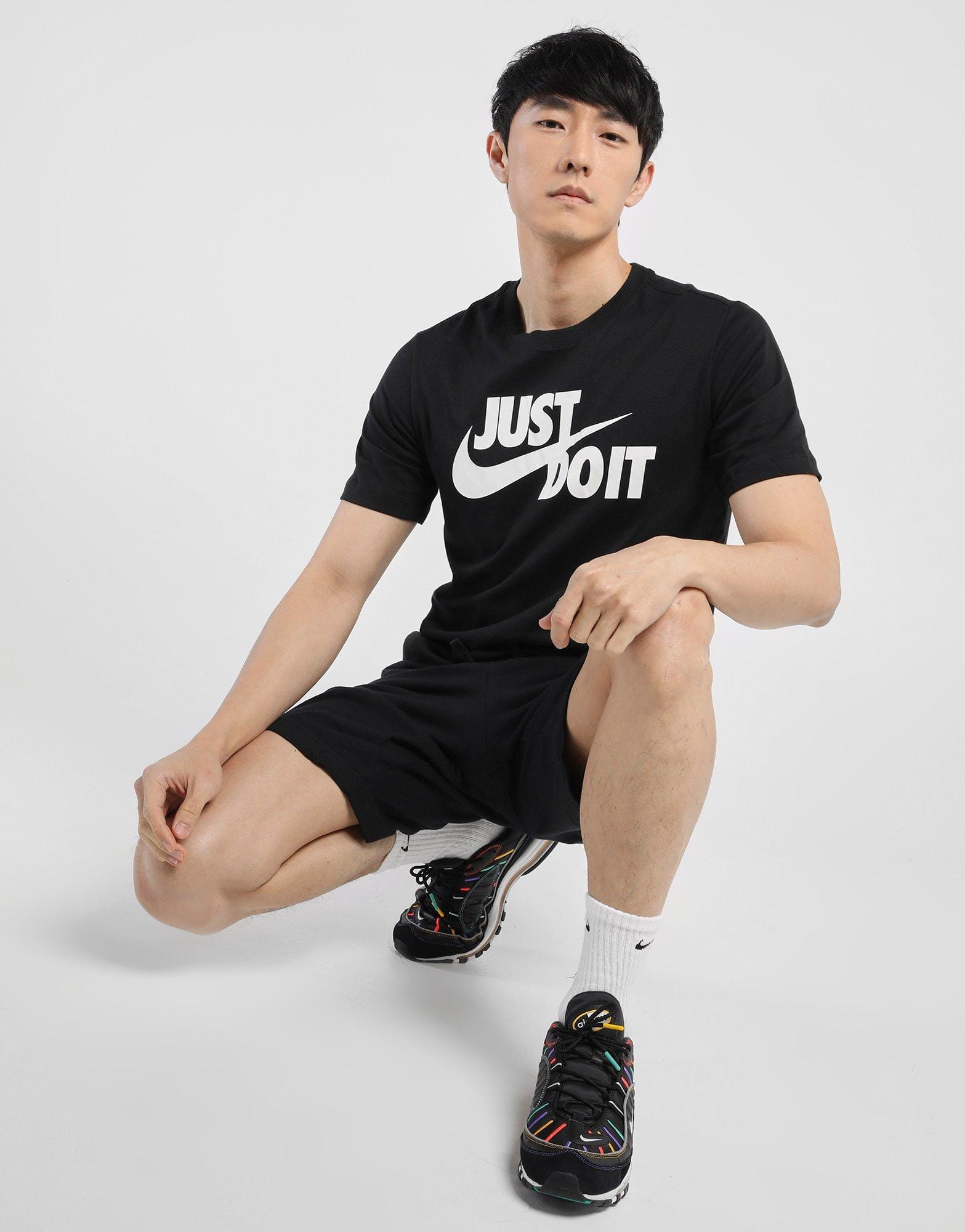Nike Just Do It Swoosh T - Shirt