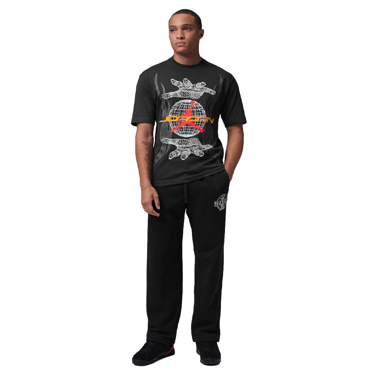 Nike Men's Graphic Shirt Off Noir/Infrared 23