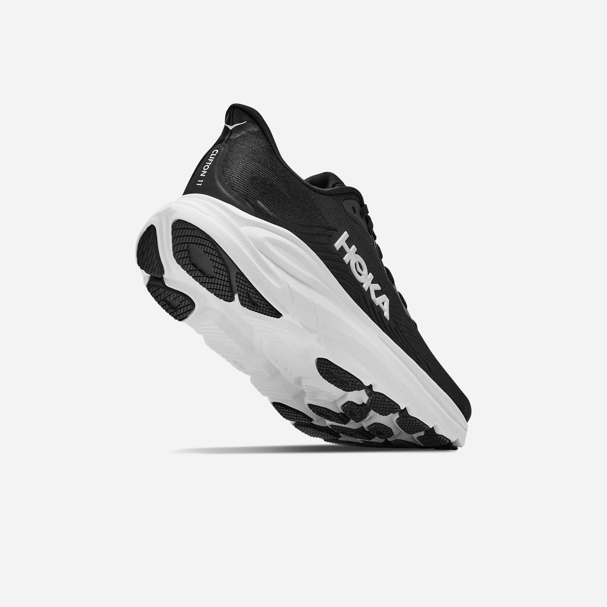 Hoka Clifton 11 Black White Regular WMNS
