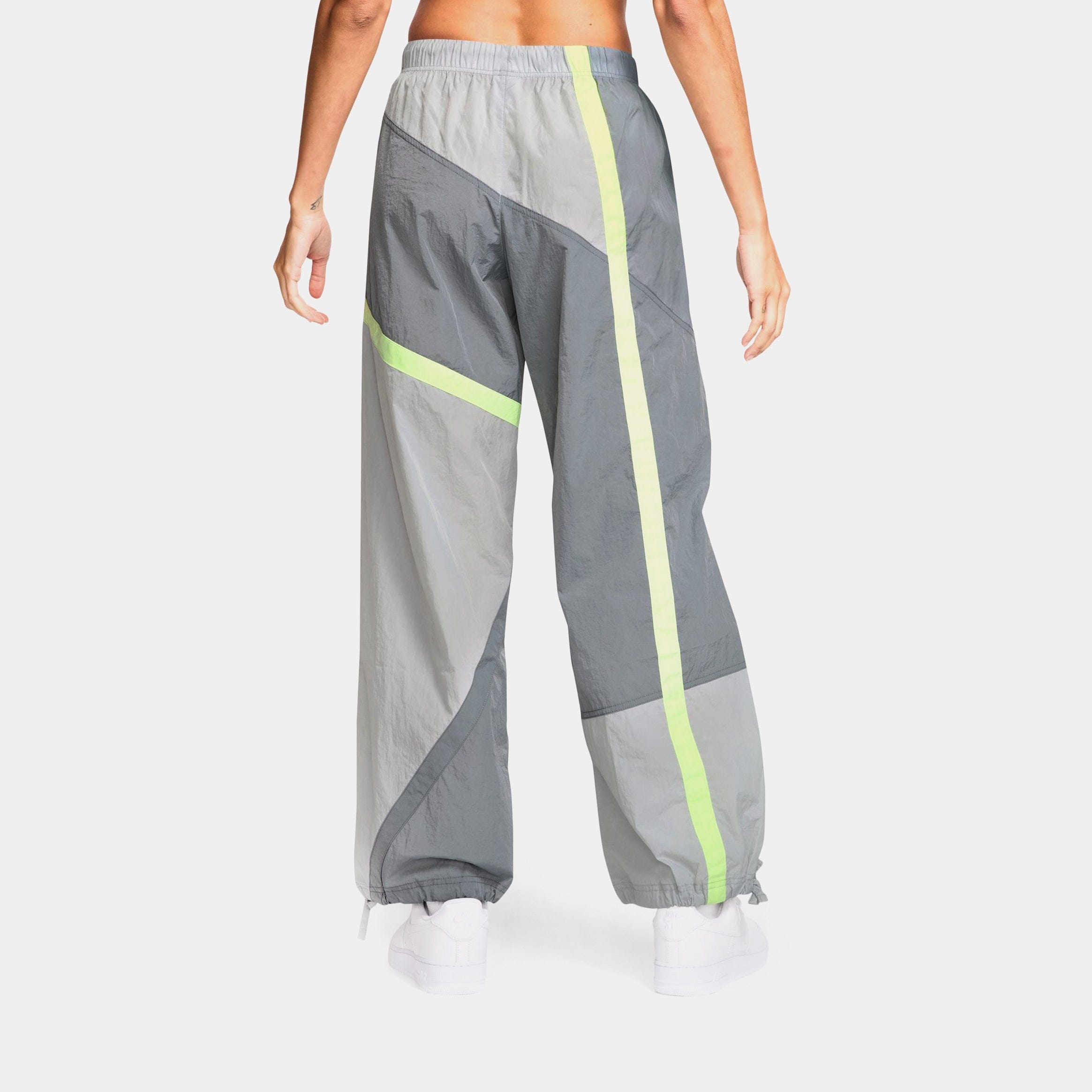 Nike Mid Rise Loose Woven Open Hem Womens Pants (Smoke Grey/Light Smoke Grey/Light Liquid Lime/Light Smoke Grey)