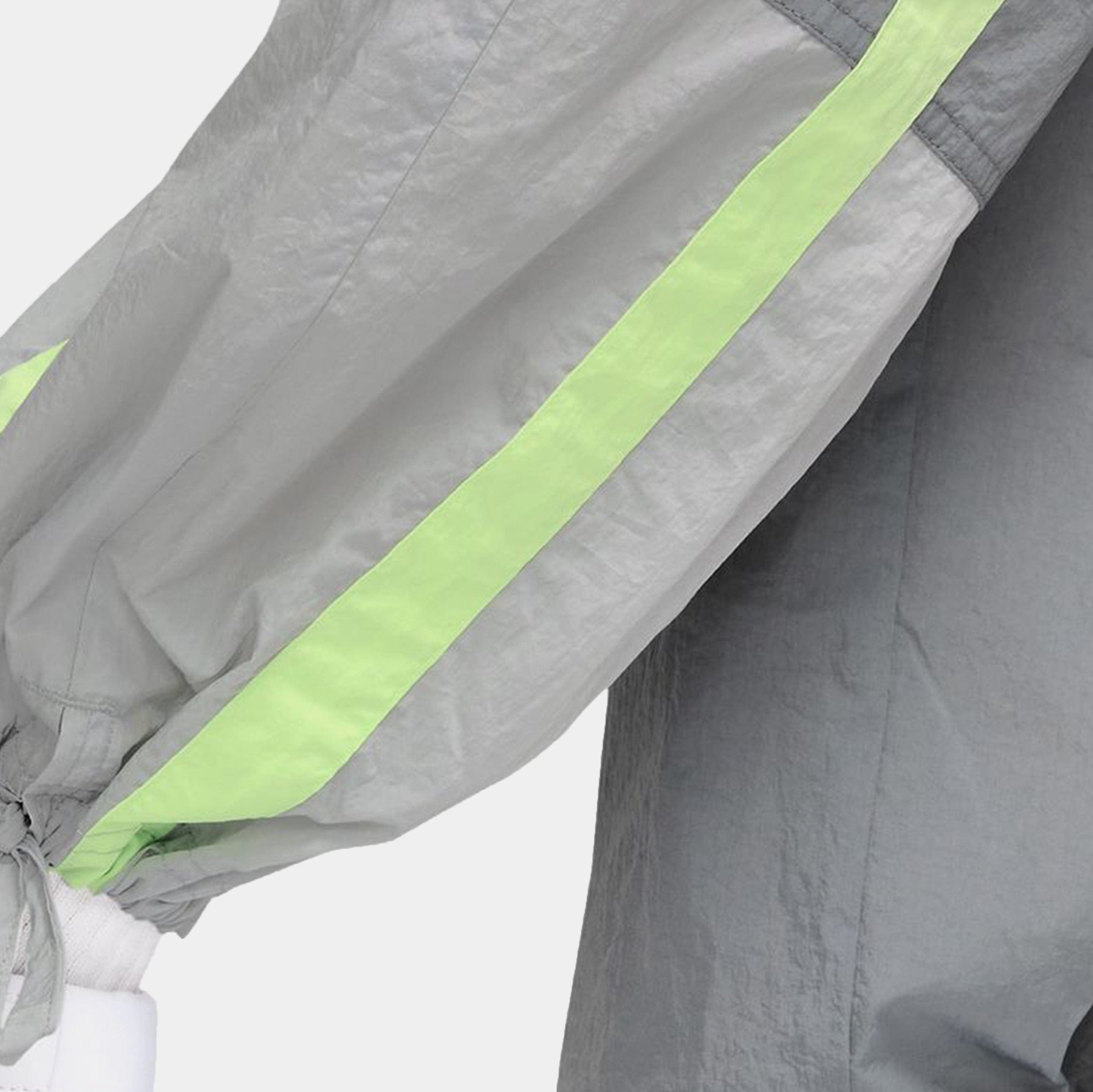 Nike Mid Rise Loose Woven Open Hem Womens Pants (Smoke Grey/Light Smoke Grey/Light Liquid Lime/Light Smoke Grey)