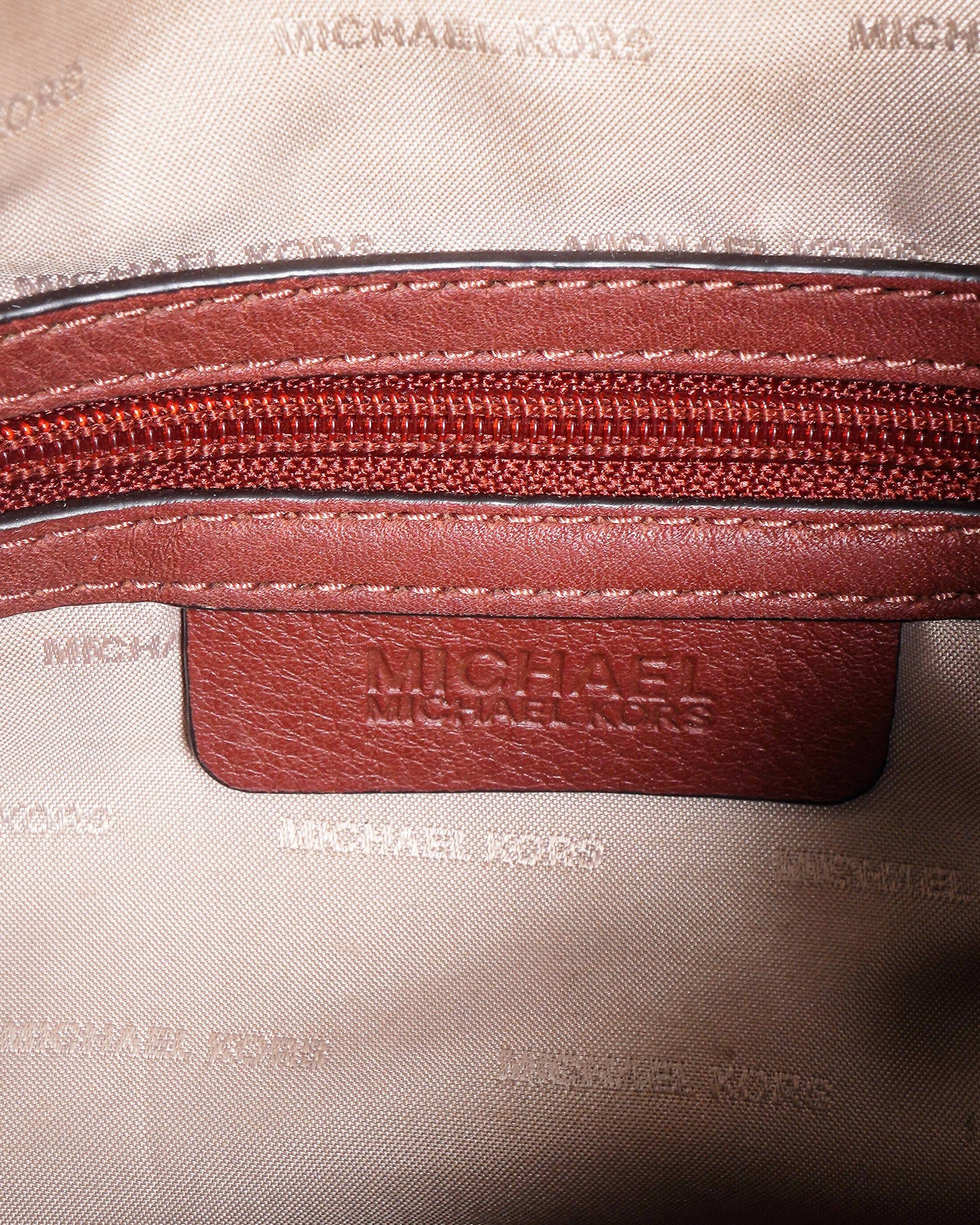 Michael Kors Raven Medium Messenger Bag