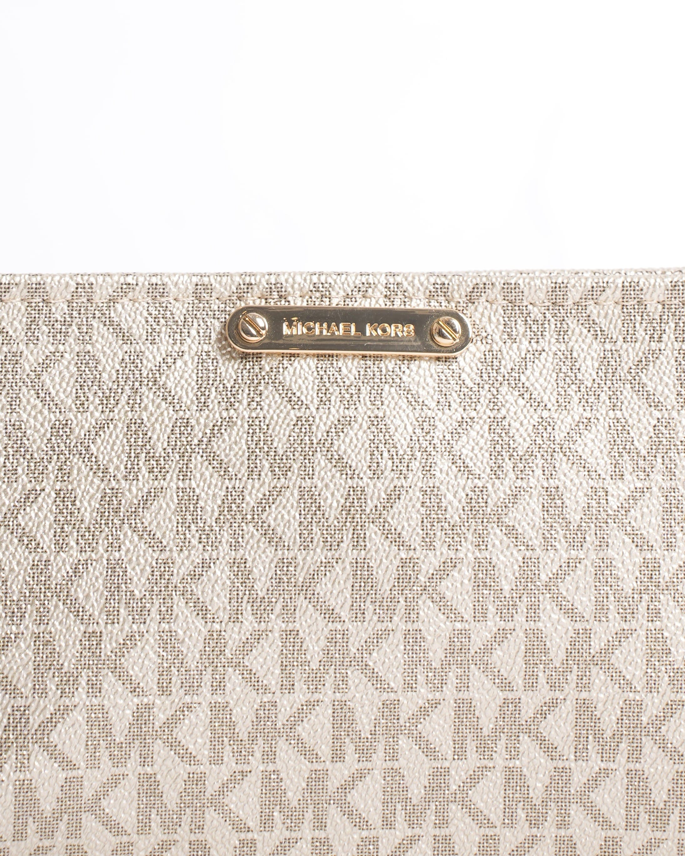 Michael kors jet set signature belt strap bag