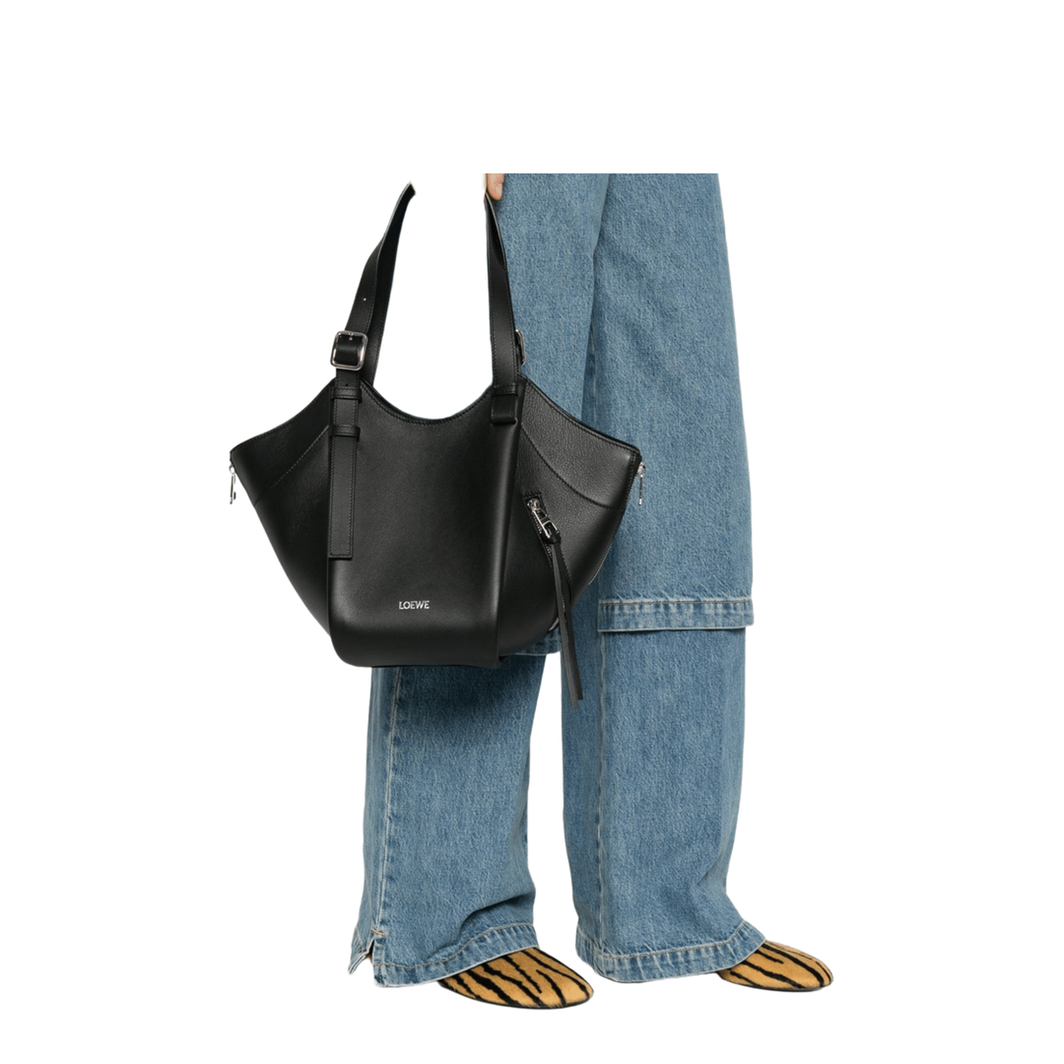 Loewe Hammock Flip Calfskin Shoulder Bags - Black
