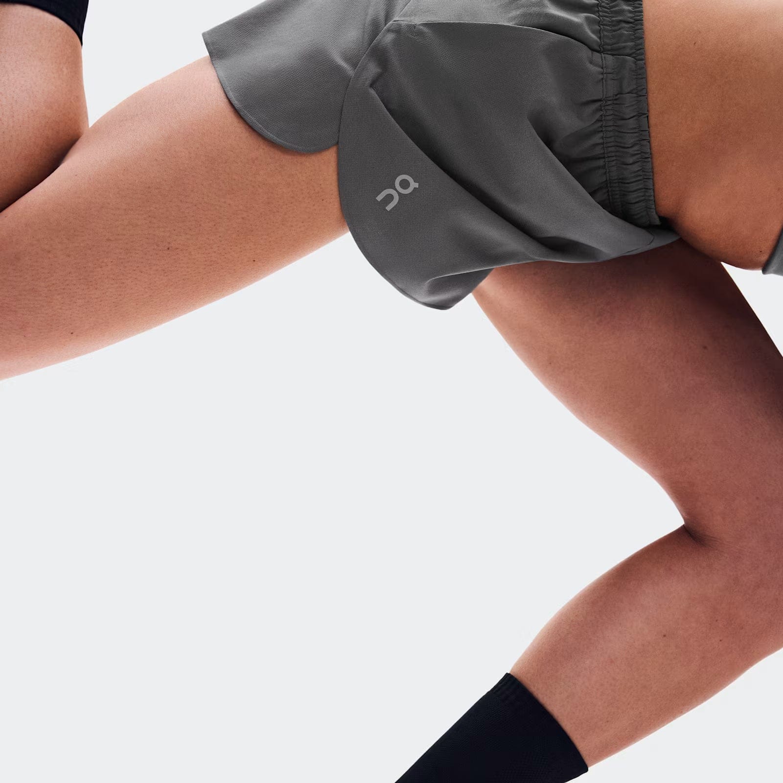 On Running On Train Shorts 3" Ember (Women'S)