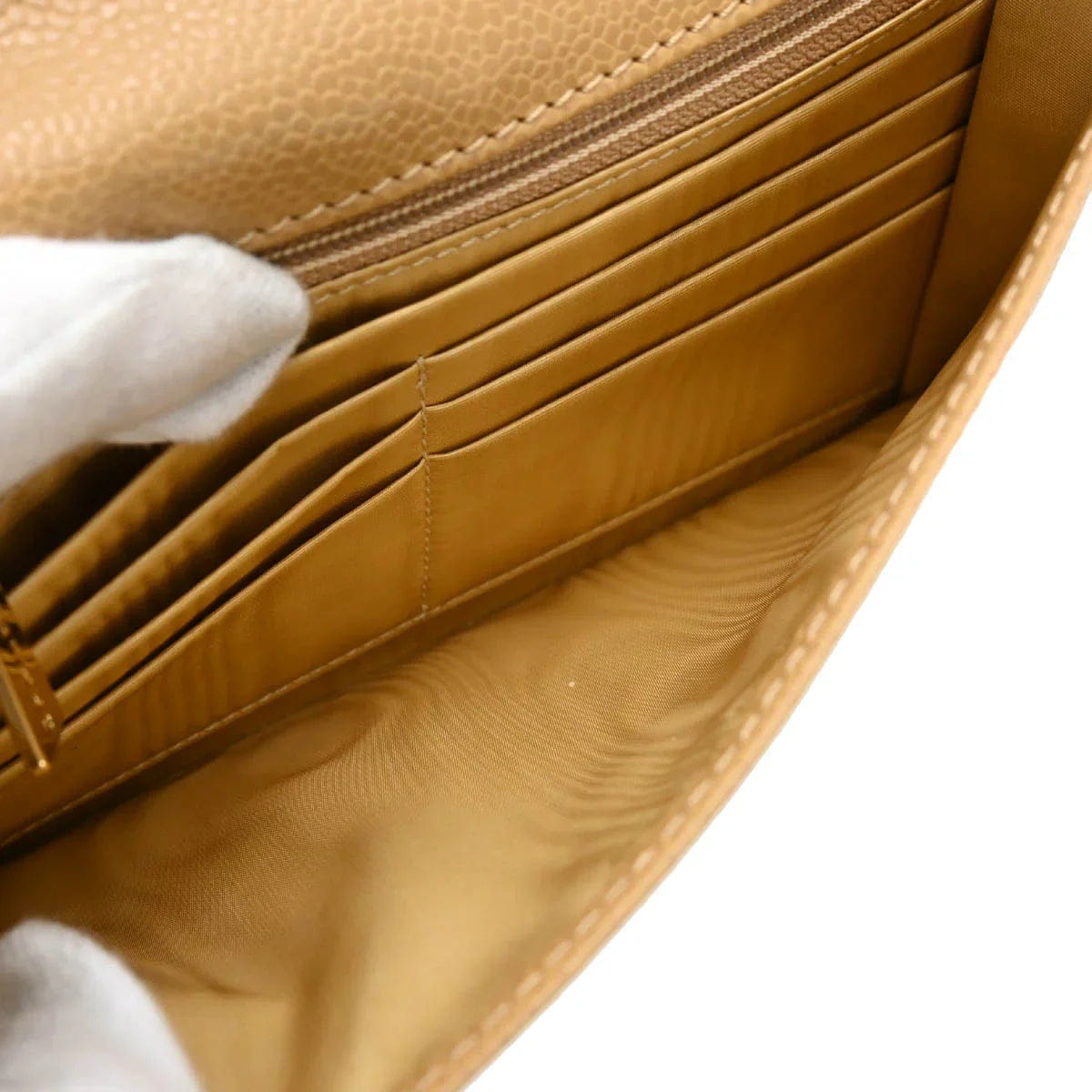 Chanel 2000 - 2002 Beige Caviar Wallet