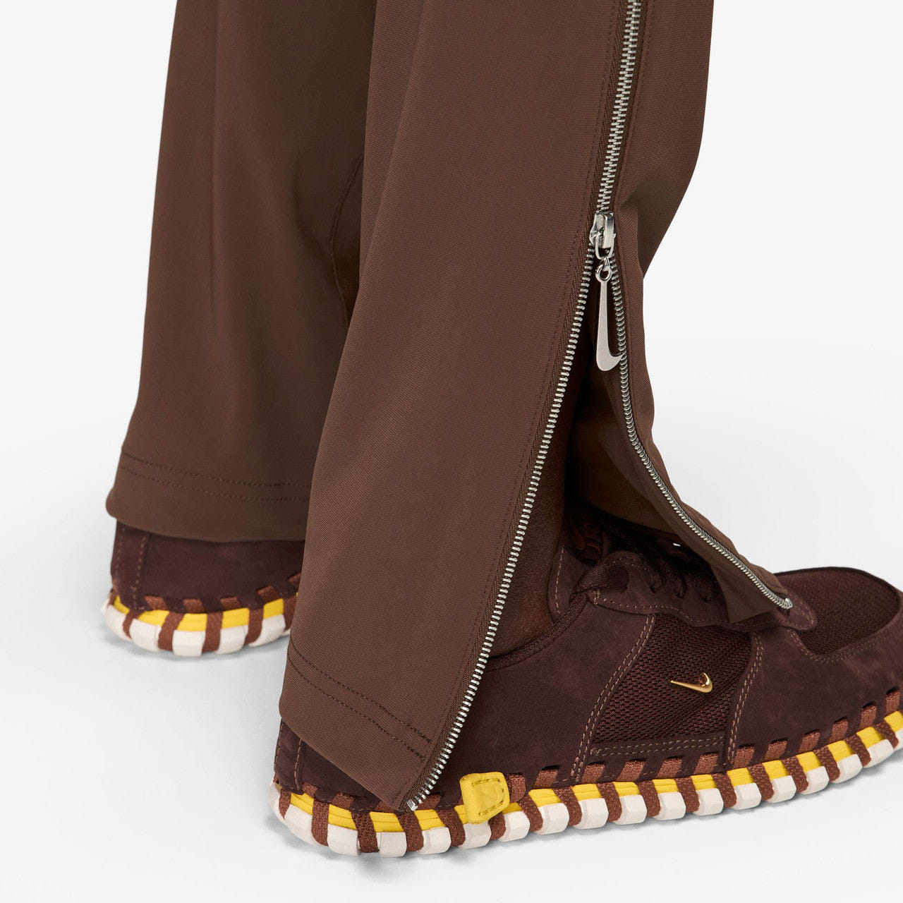 Nike Wmns Le Pant x Jacquemus