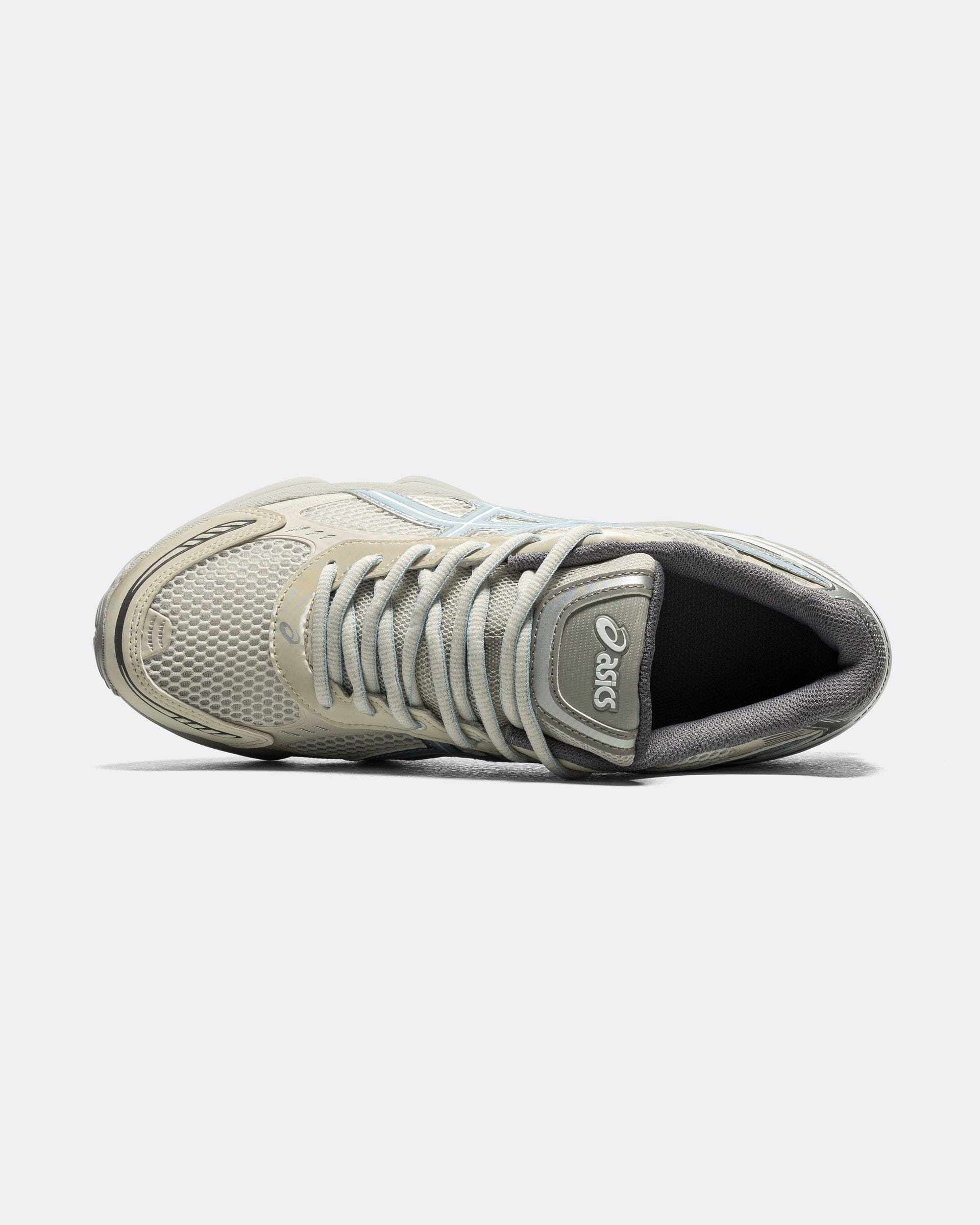 ASICS Gel - Kinetic Fluent x EMMI - Cream/Soft Sky