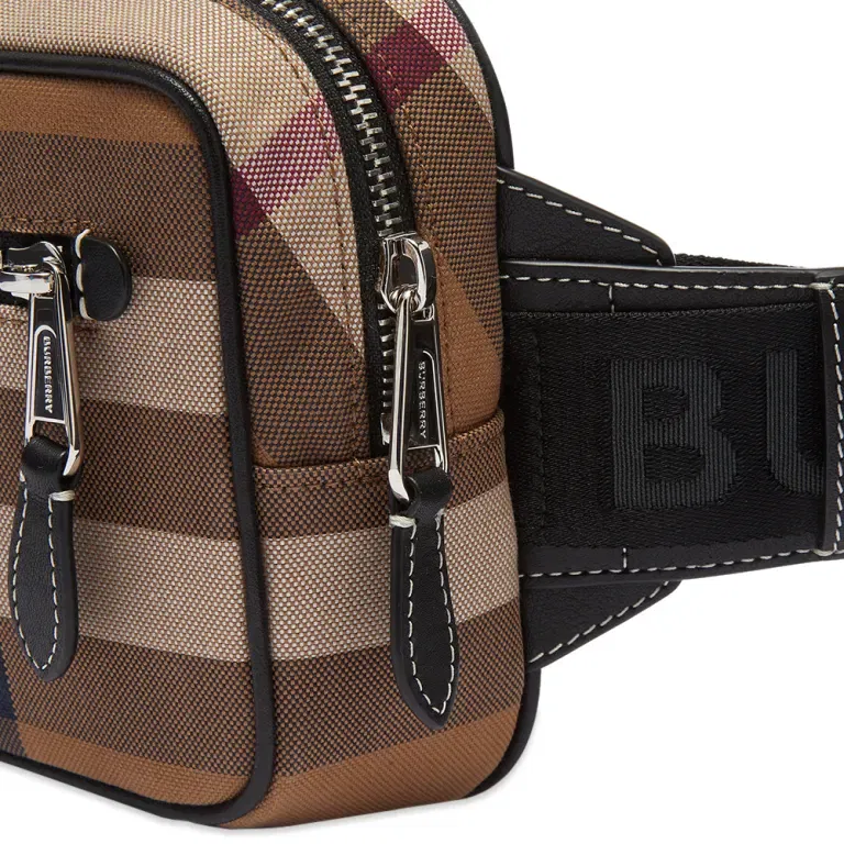 BURBERRY PADDY BELT BAG