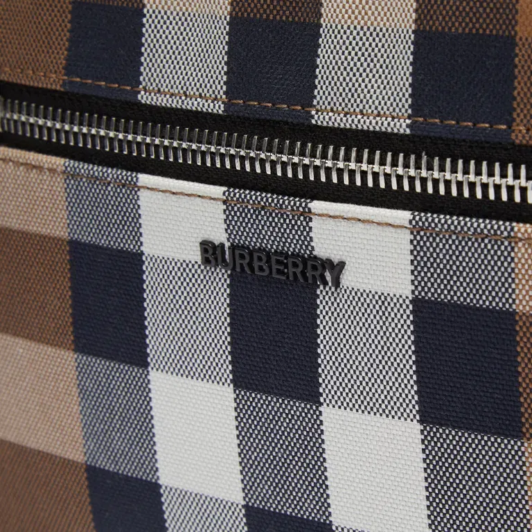 BURBERRY PADDY BELT BAG