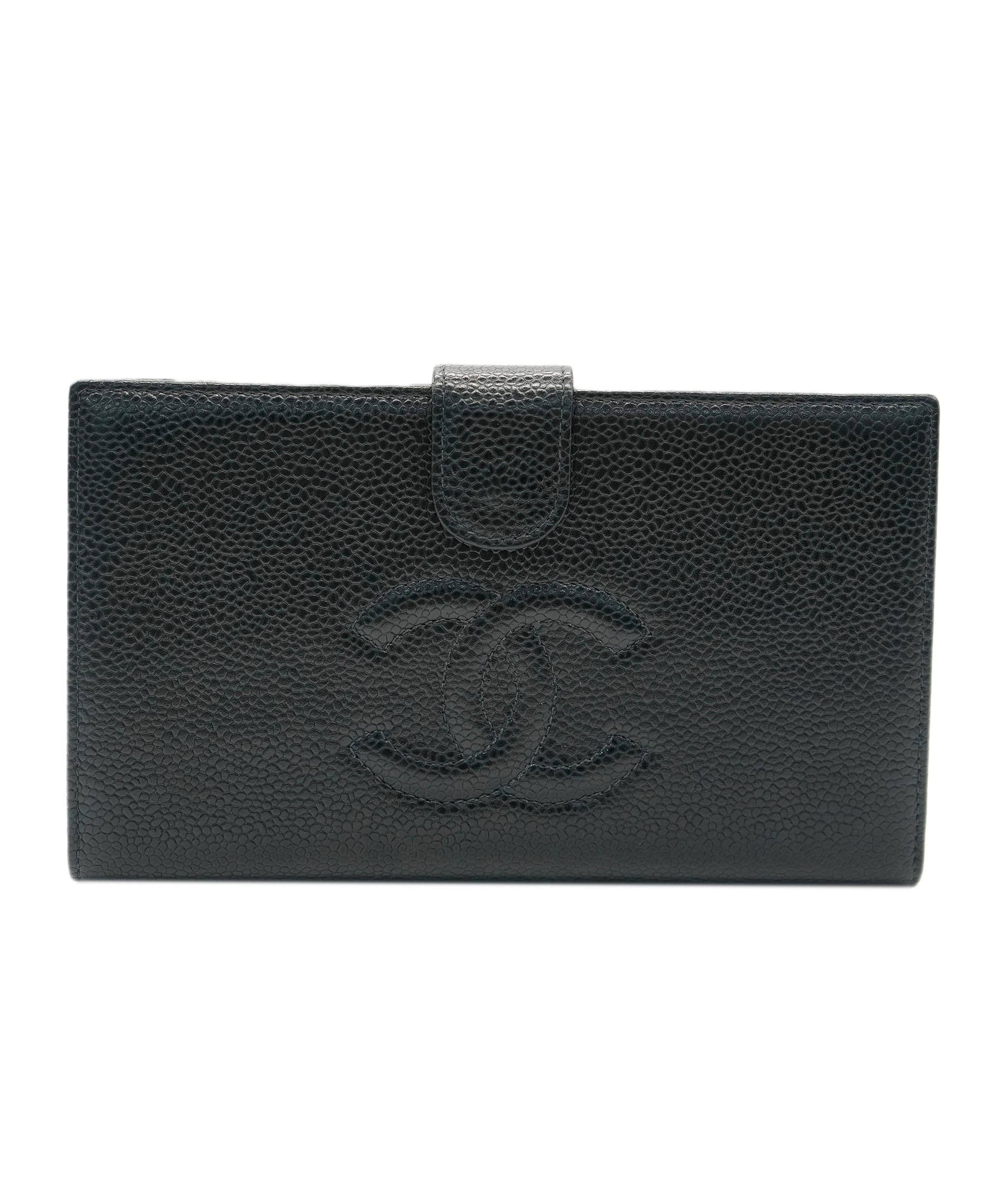 CHANEL Long Wallet Black Caviar skin DBXS3577