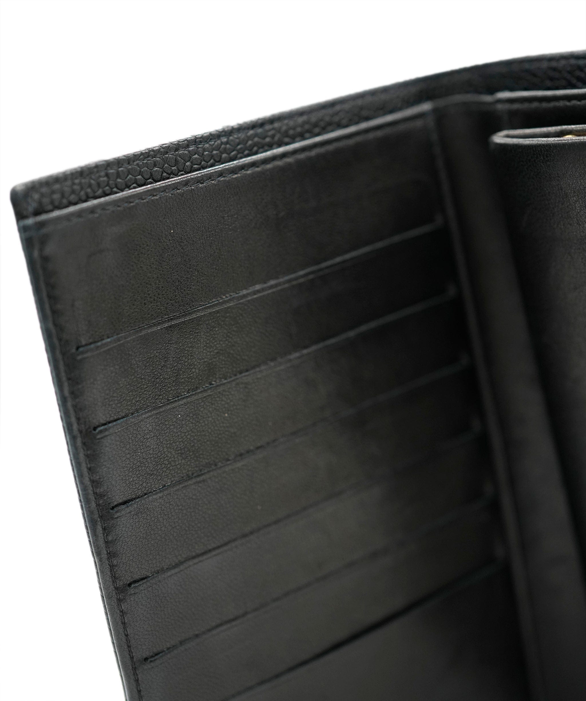 CHANEL Long Wallet Black Caviar skin DBXS3577