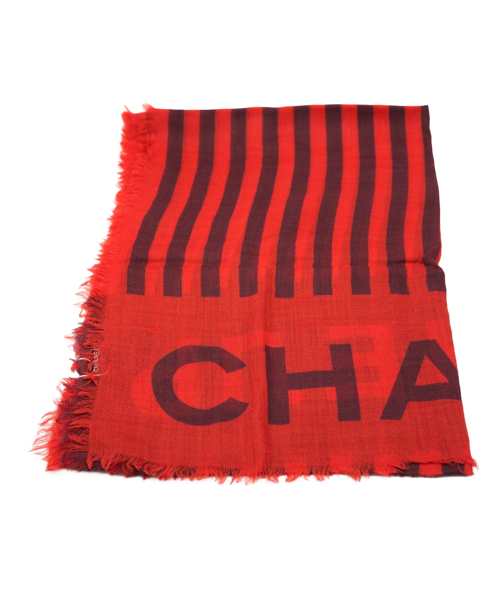 Chanel long scarf pink with lines, excellents conditions DXBS3772