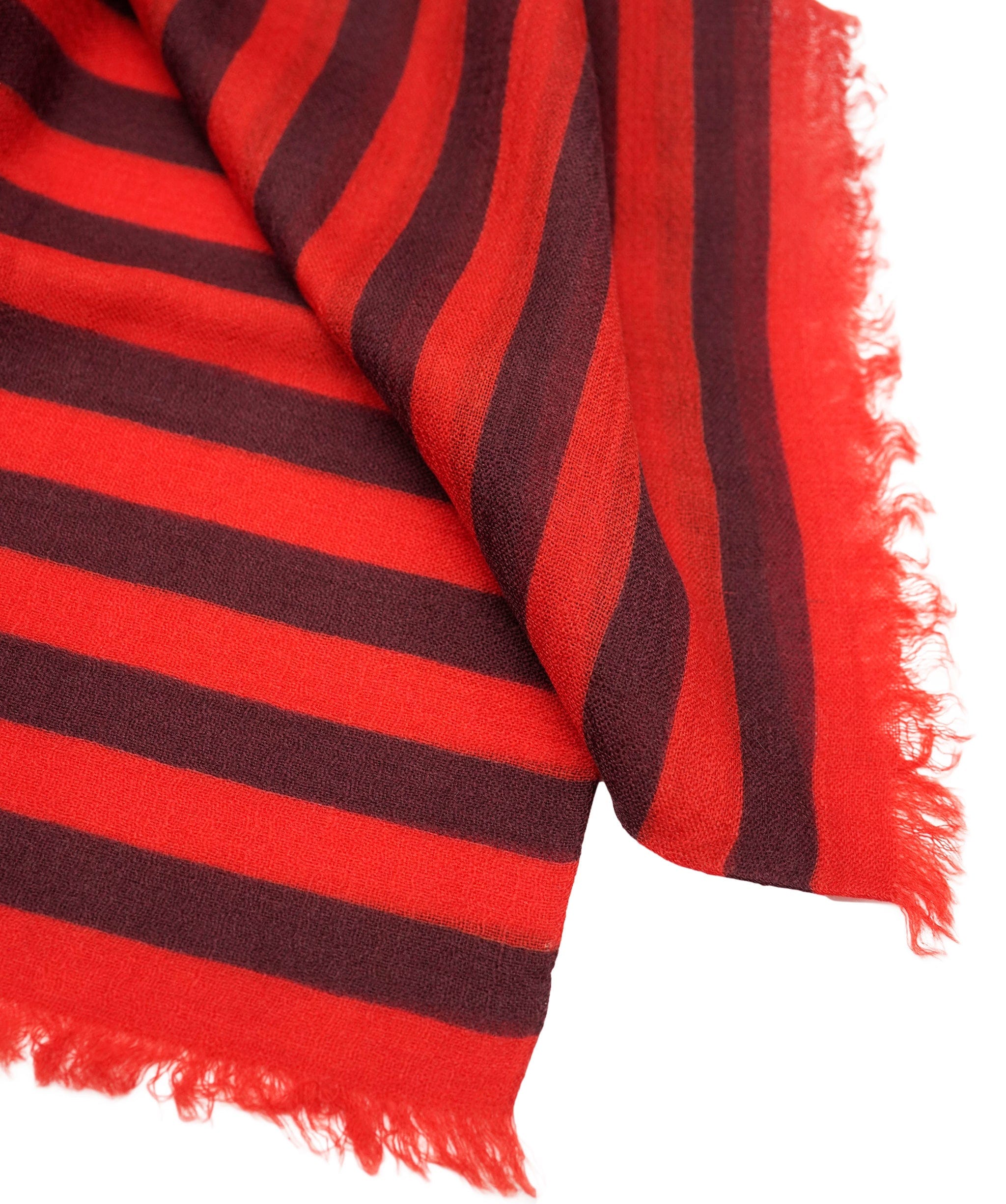 Chanel long scarf pink with lines, excellents conditions DXBS3772