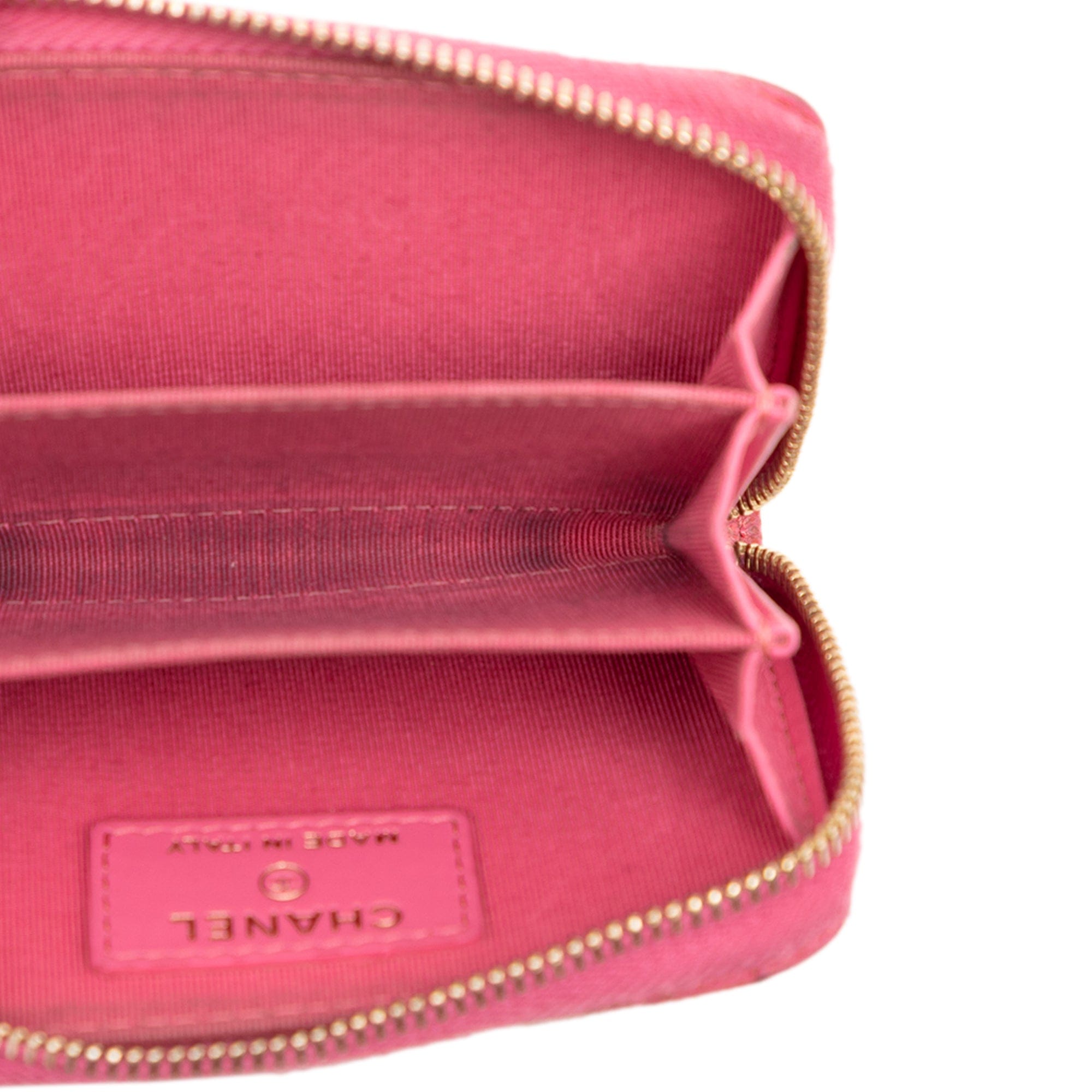 Chanel CC Quilted Caviar Zip Coin Purse
