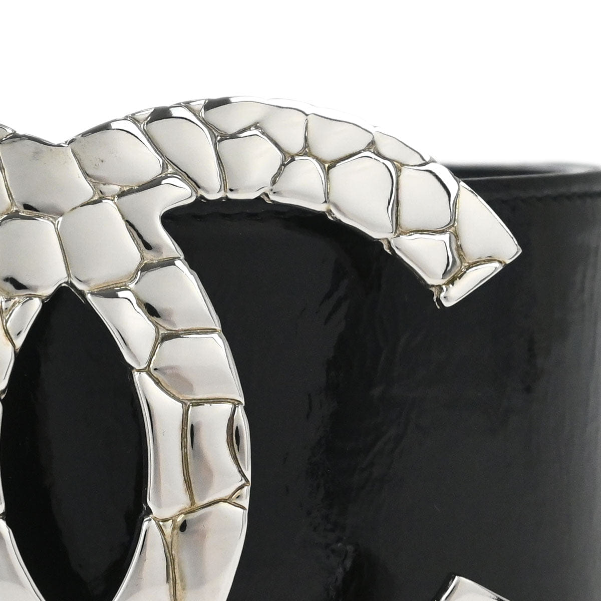 Chanel CC Belt Black Silver Patent Leather #75/30 Small Good