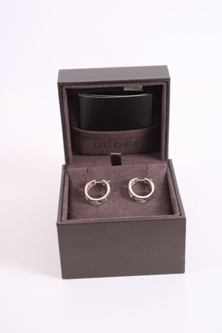 Gucci GG 18ct White Gold earrings 18ct White Gold
