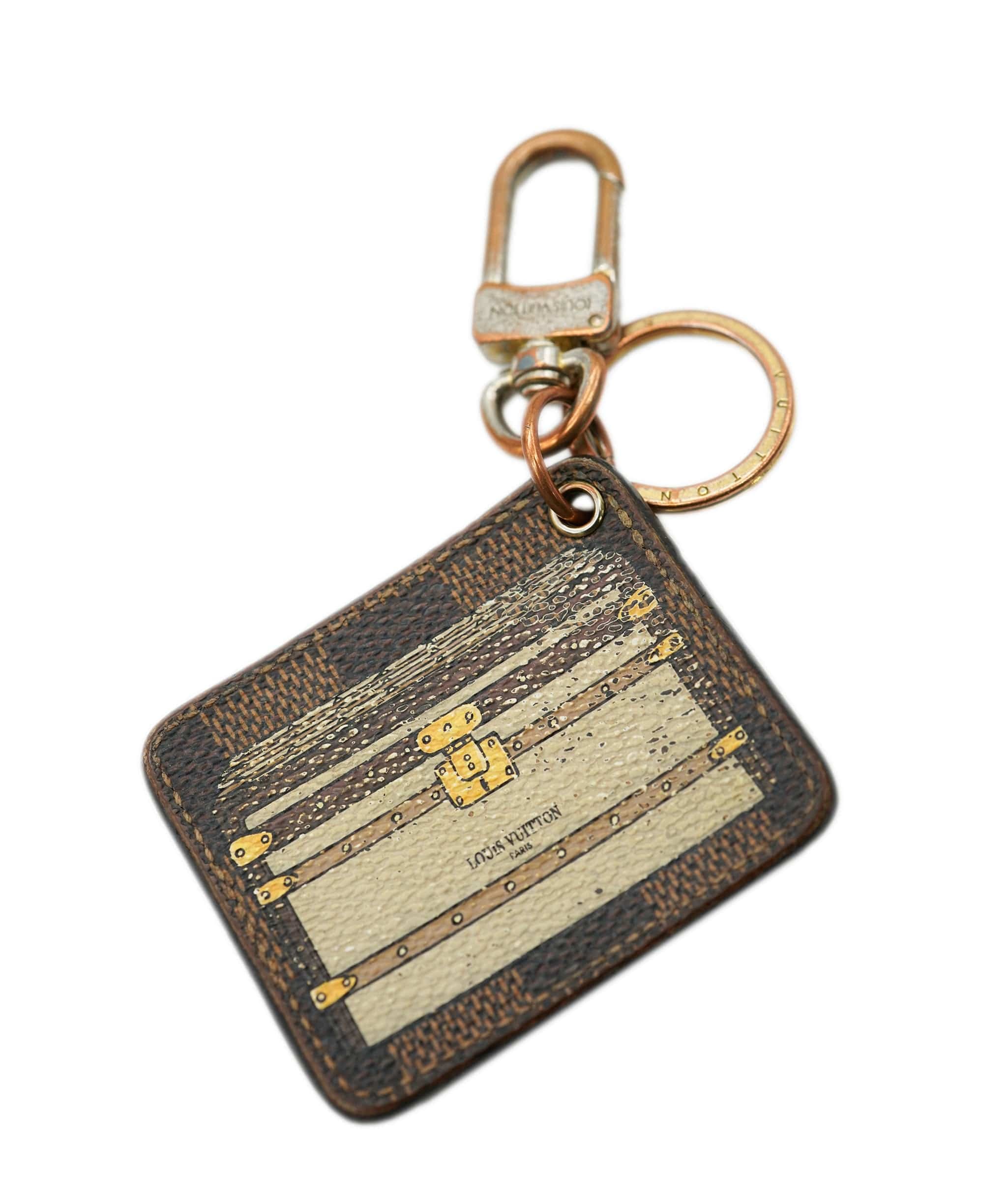 LOUIS VUITTON Damier Porte Cles Illustrious Trunk Charm M66965 LV Auth bs15010 DBXS1730