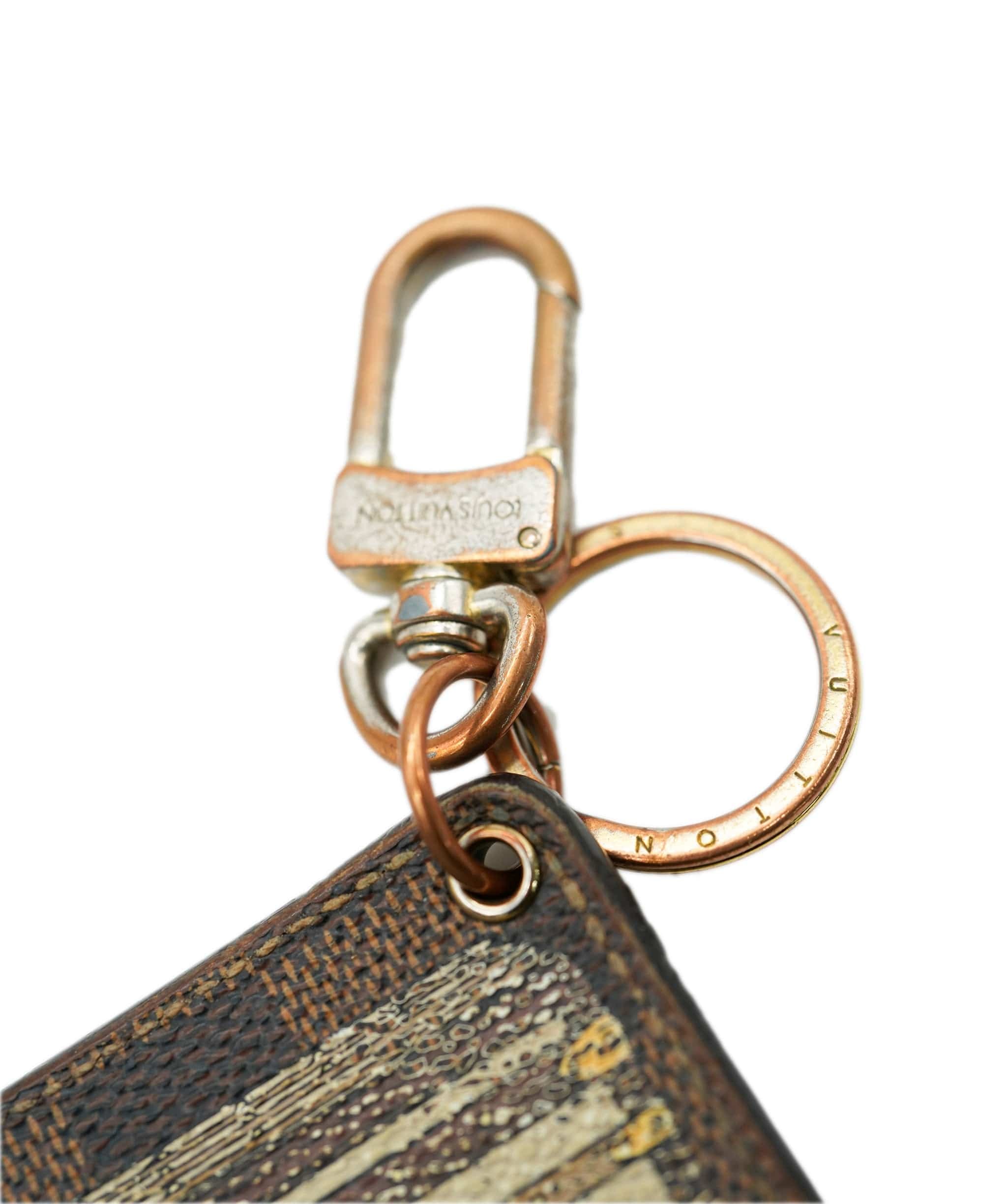 LOUIS VUITTON Damier Porte Cles Illustrious Trunk Charm M66965 LV Auth bs15010 DBXS1730