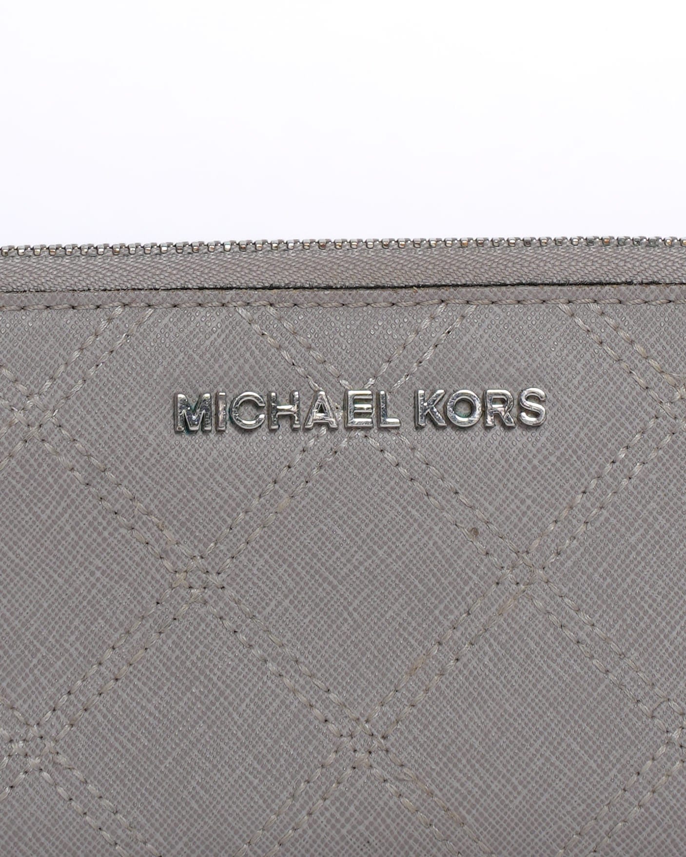 Michael Kors Zip - Around Wallet in Grey