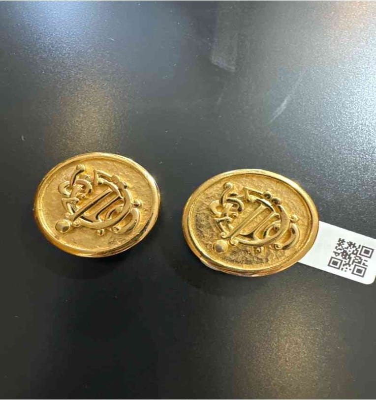Dior Pumpkin Carriage Ear Clips LZ410265
