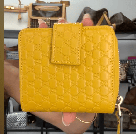 Gucci G26031551 Gucci Zippy Coin Case Yellow Microguccissima