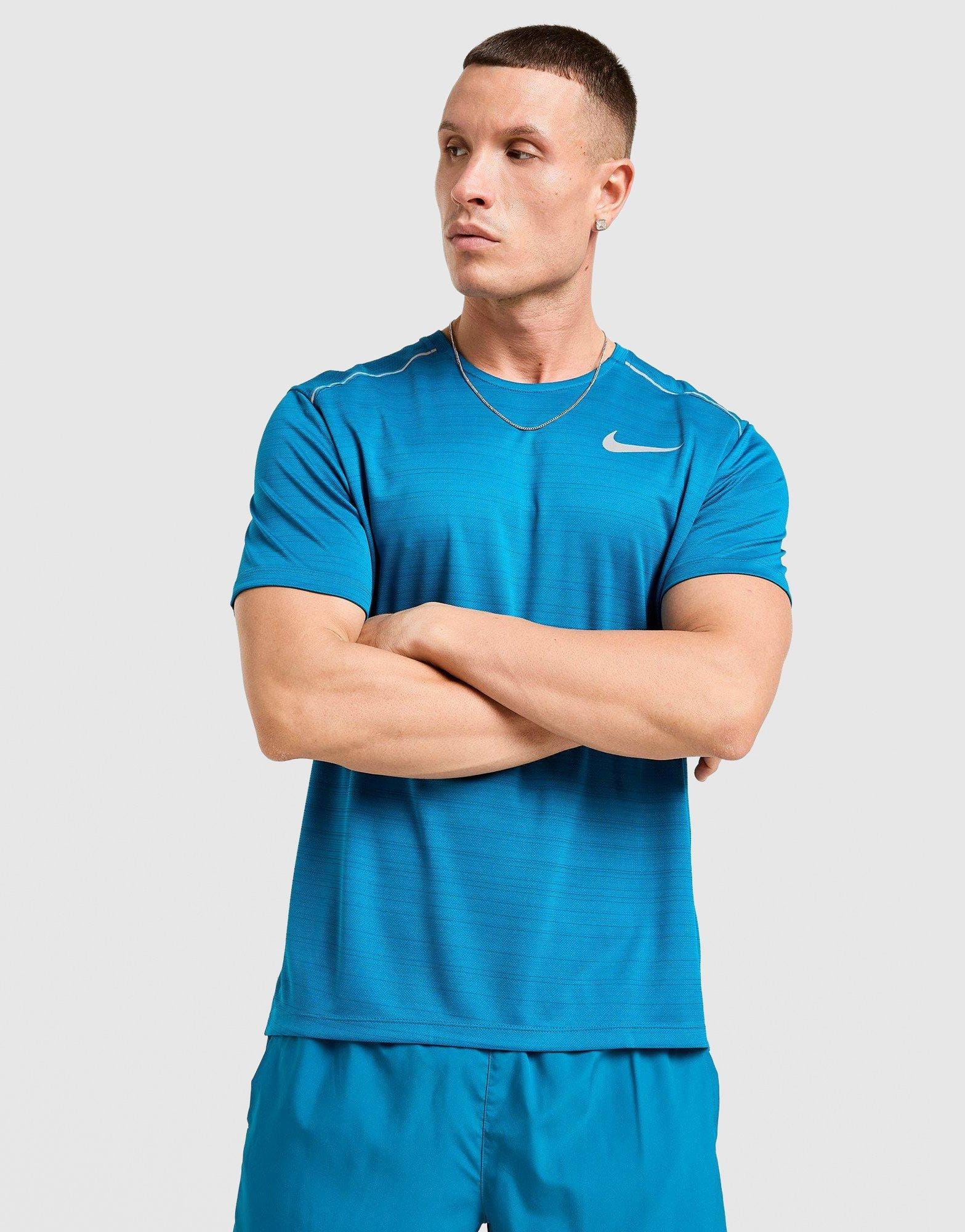 Nike Short - Sleeve Running Shirt