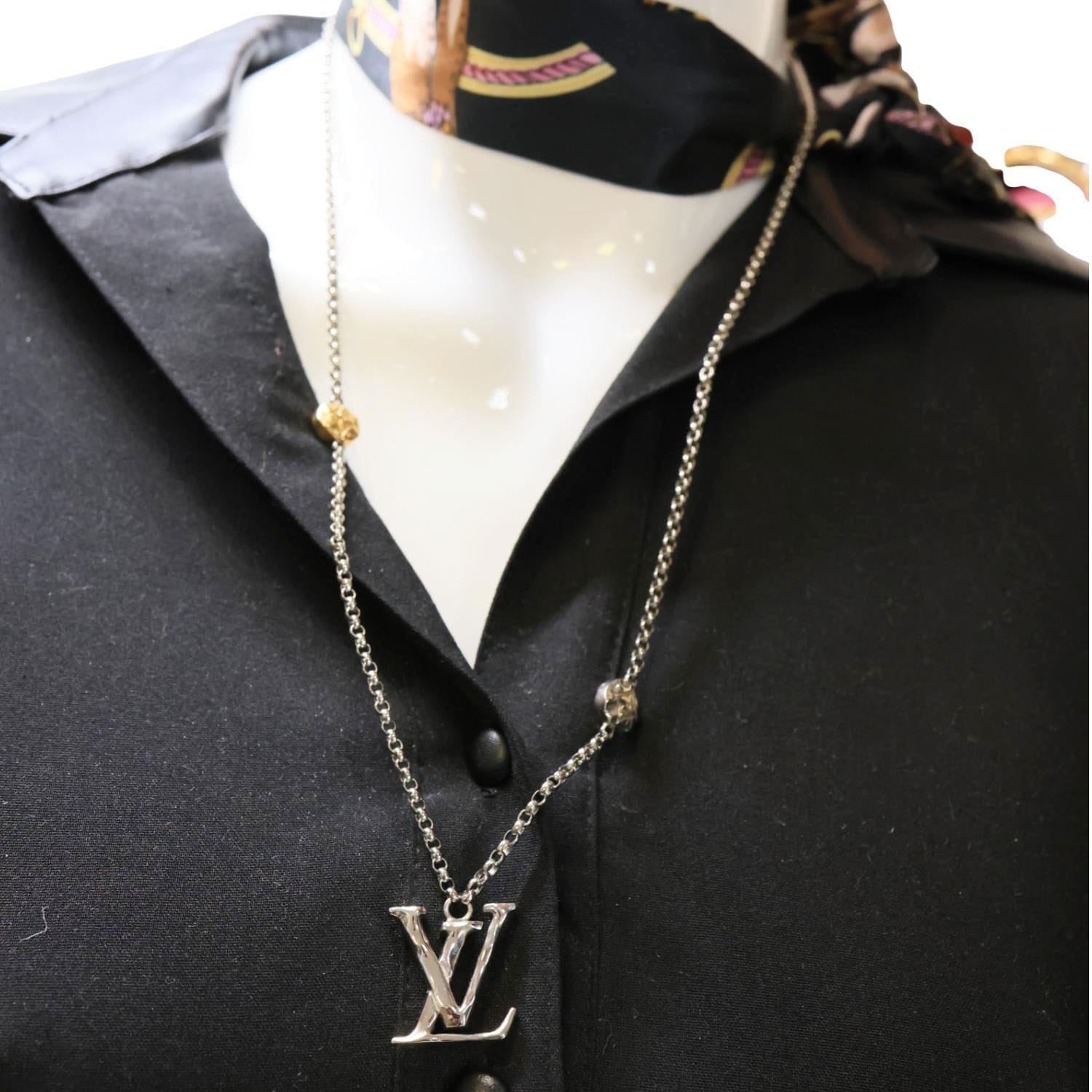 LOUIS VUITTON LV Initials Metal Chain Necklace Silver