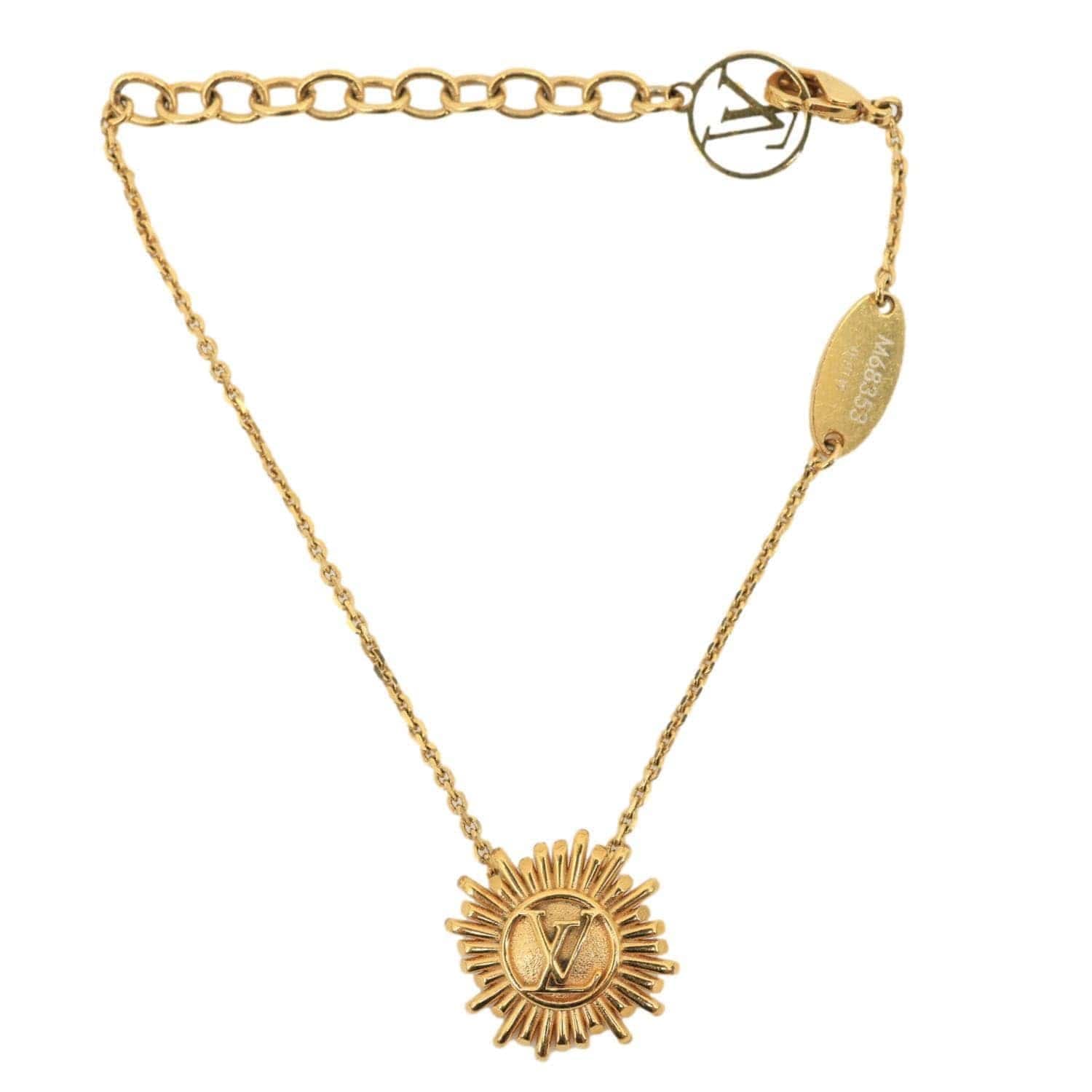 LOUIS VUITTON Place Vendome Metal Bracelet Gold
