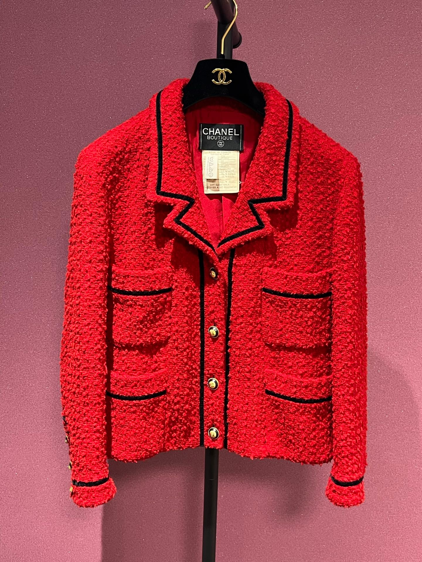 CHANEL 1993 RED JACKET 40 FT102220
