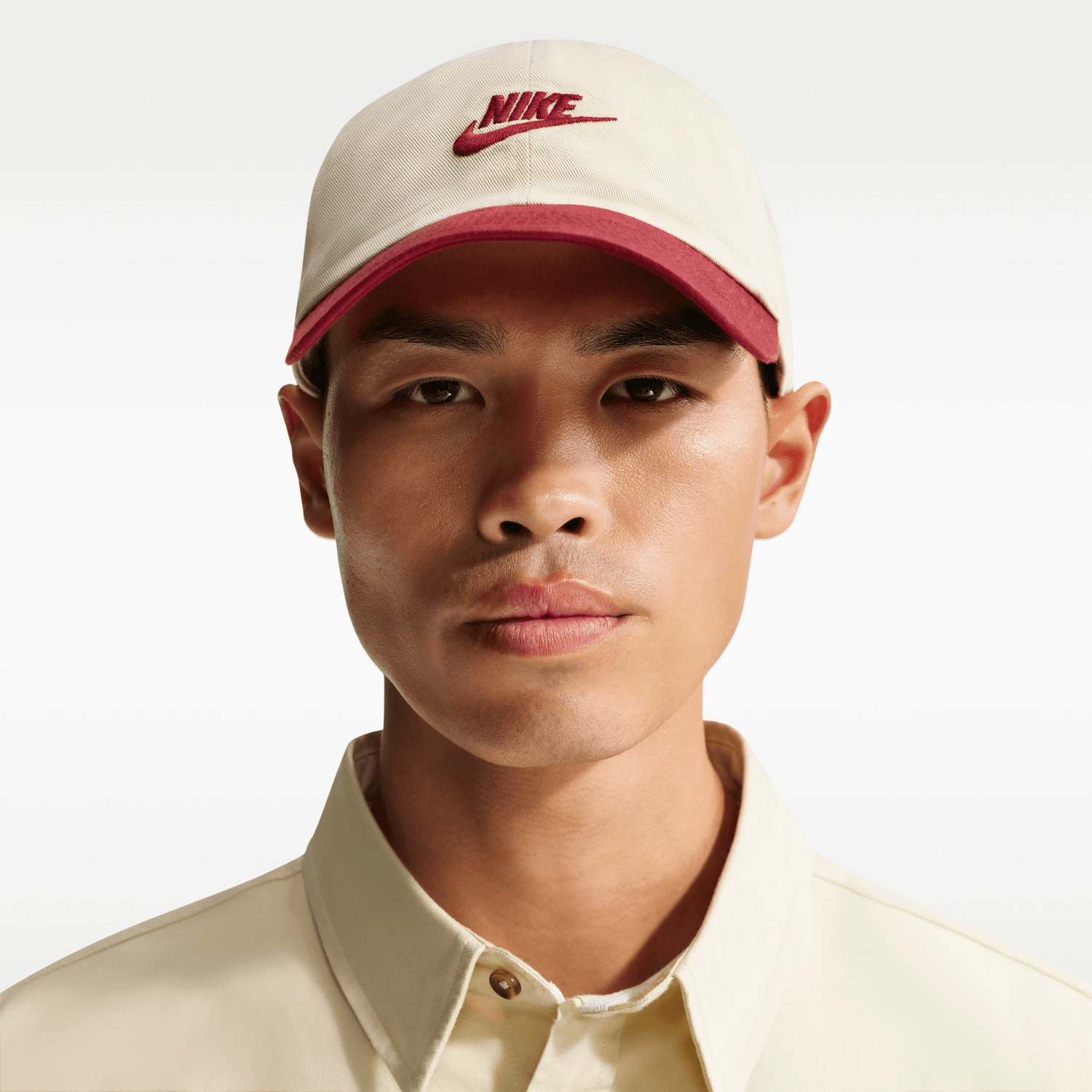 Nike Club Unstructured Futura Wash Cap Light Khaki/Team Crimson