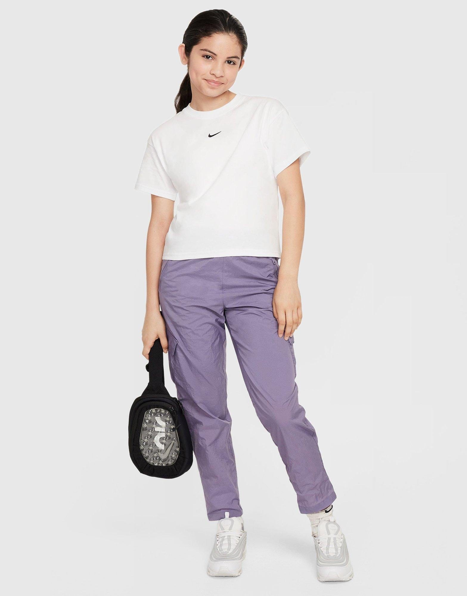 Nike Sportswear Essential T - Shirt Junior's
