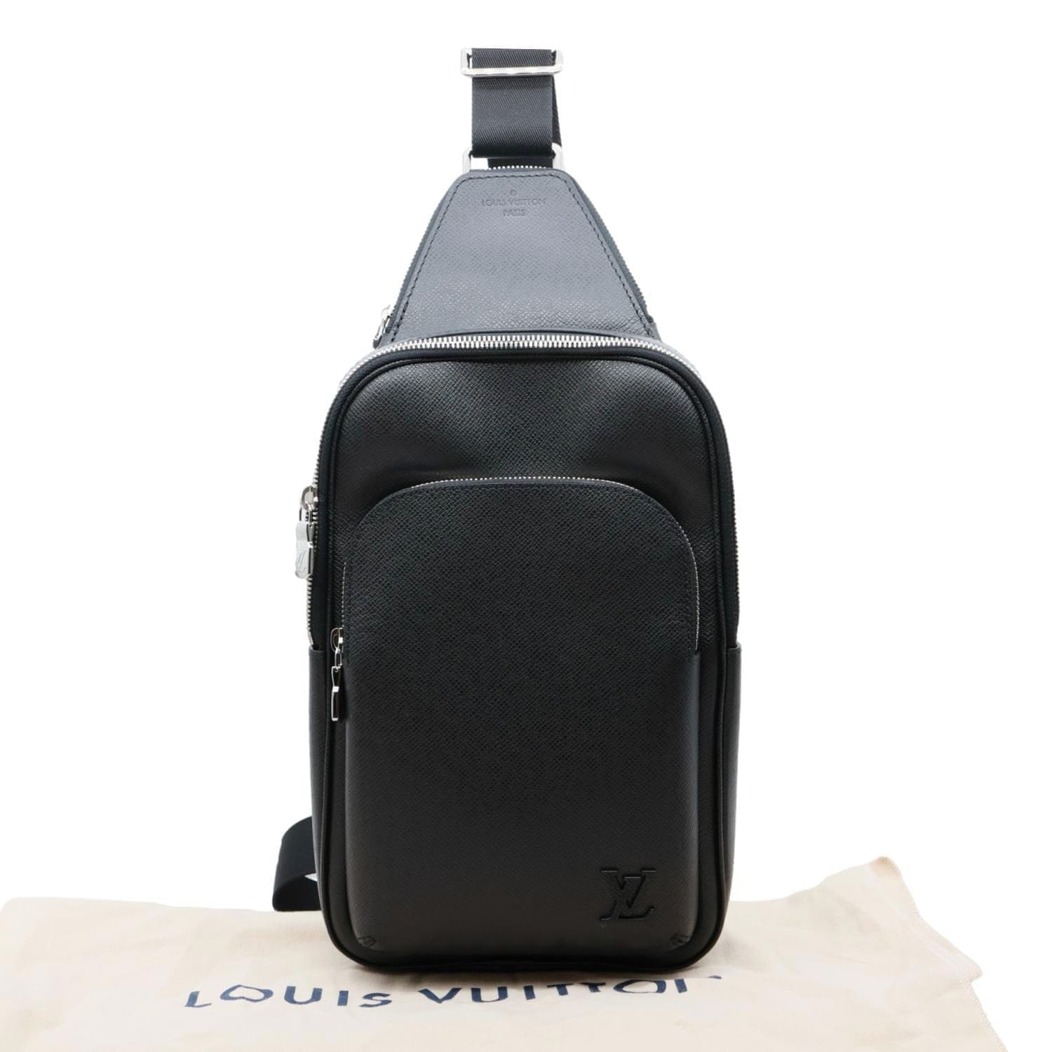 LOUIS VUITTON Avenue Sling Taiga Leather Backpack Black