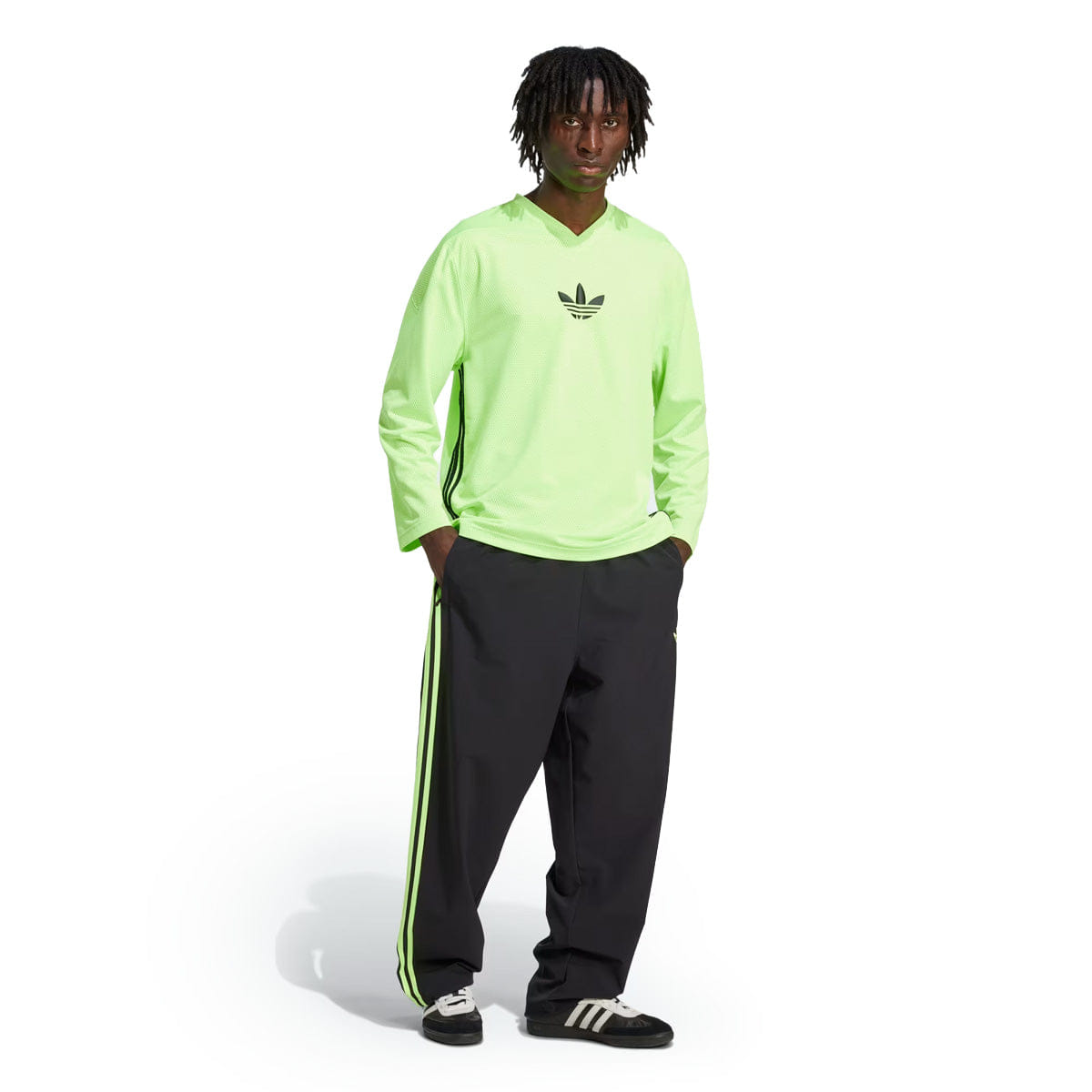 adidas Adicolor Woven Drill Pant Black/Signal Green
