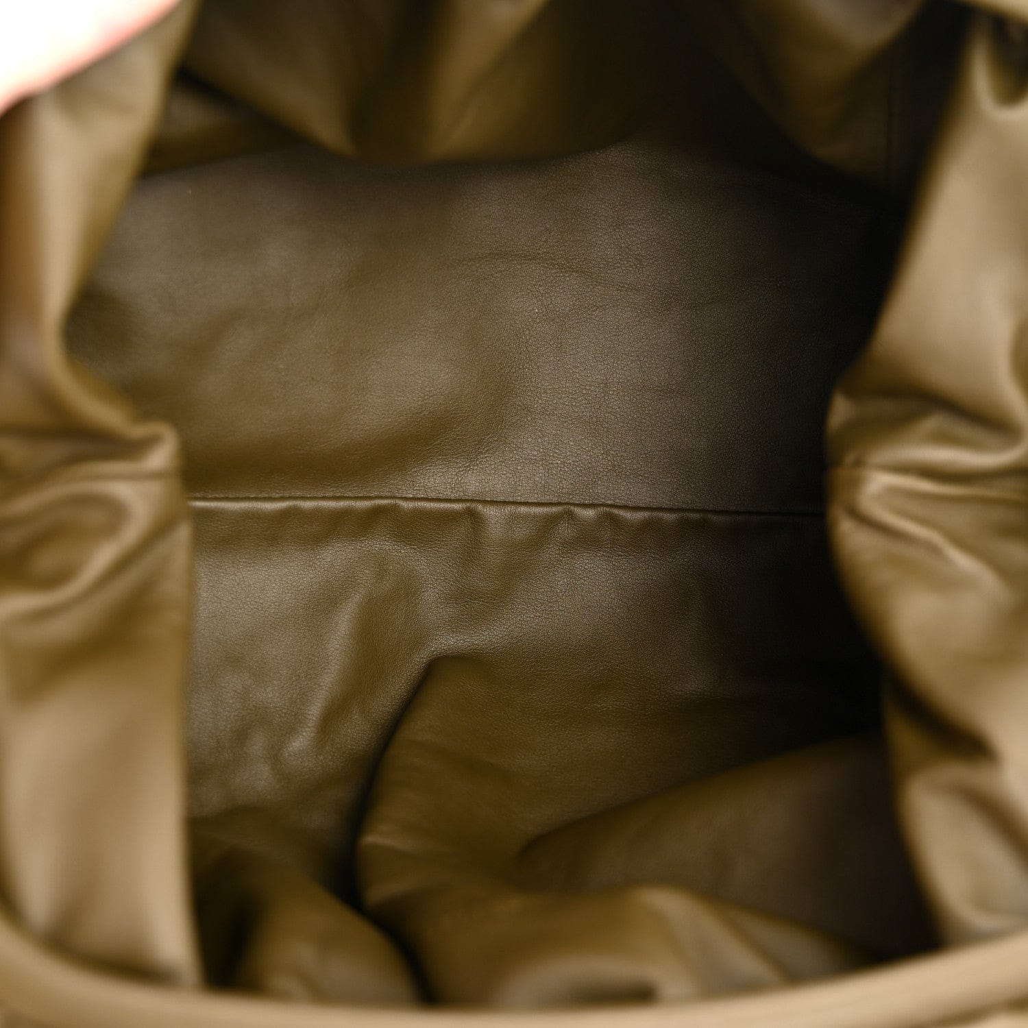 Bottega Veneta Smooth Butter Calf The Pouch Oversized Clutch Kaki Fondent
