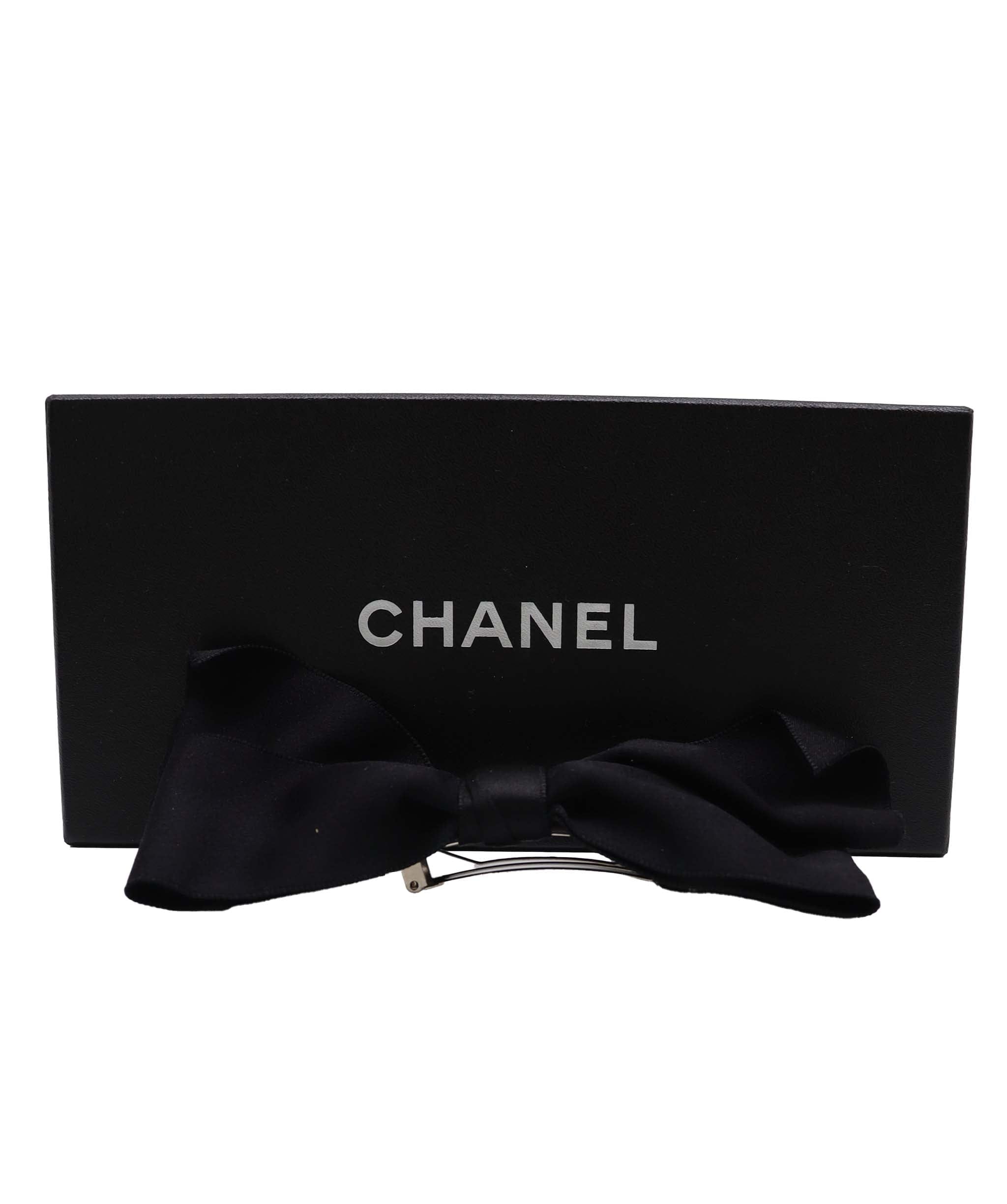 Chanel Tortoiseshell Satin Acrylic Black Bow Hair Clip DXBS3703