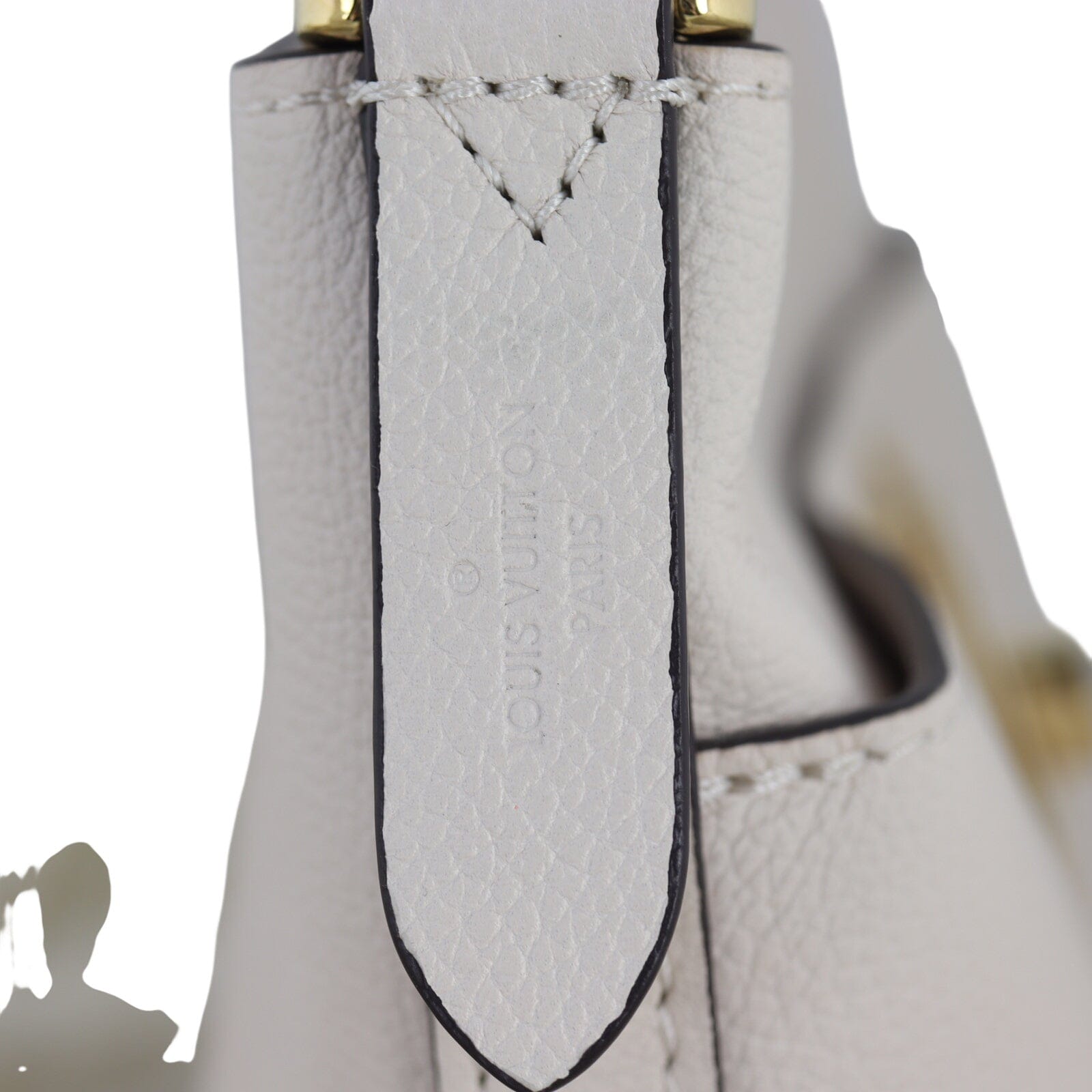 Louis Vuitton Lock & Walk