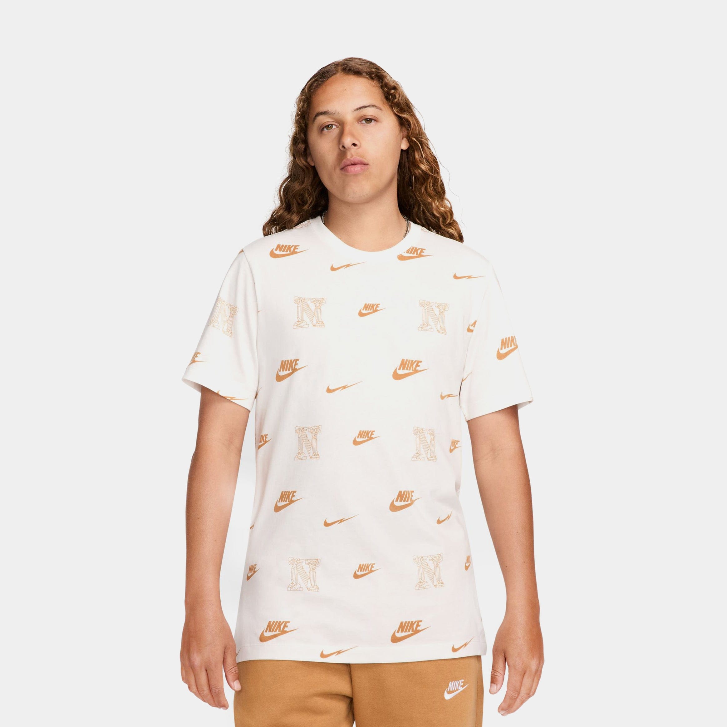 Nike NSW Club Nike Mens Short Sleeve Shirt (White/Brown)