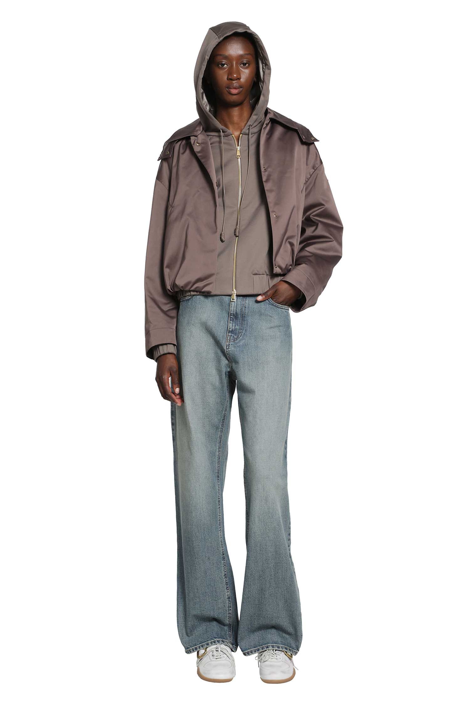 Moncler Chevreuil Duchesse Short Down Jacket