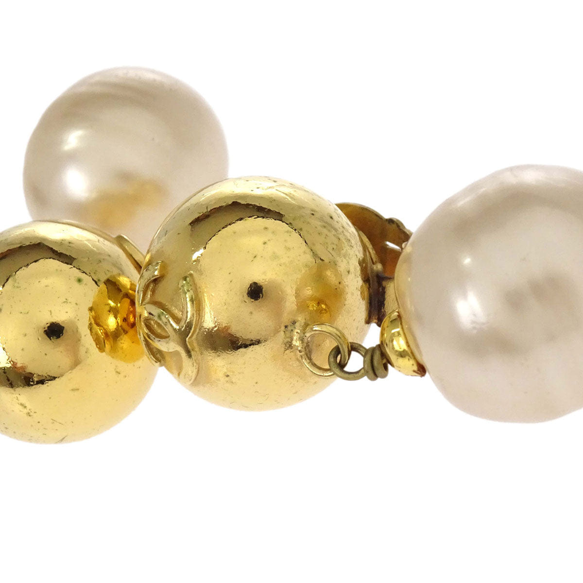 Chanel CC Logos Sphere Costume Pearl Dangle Clip - On Earrings 29