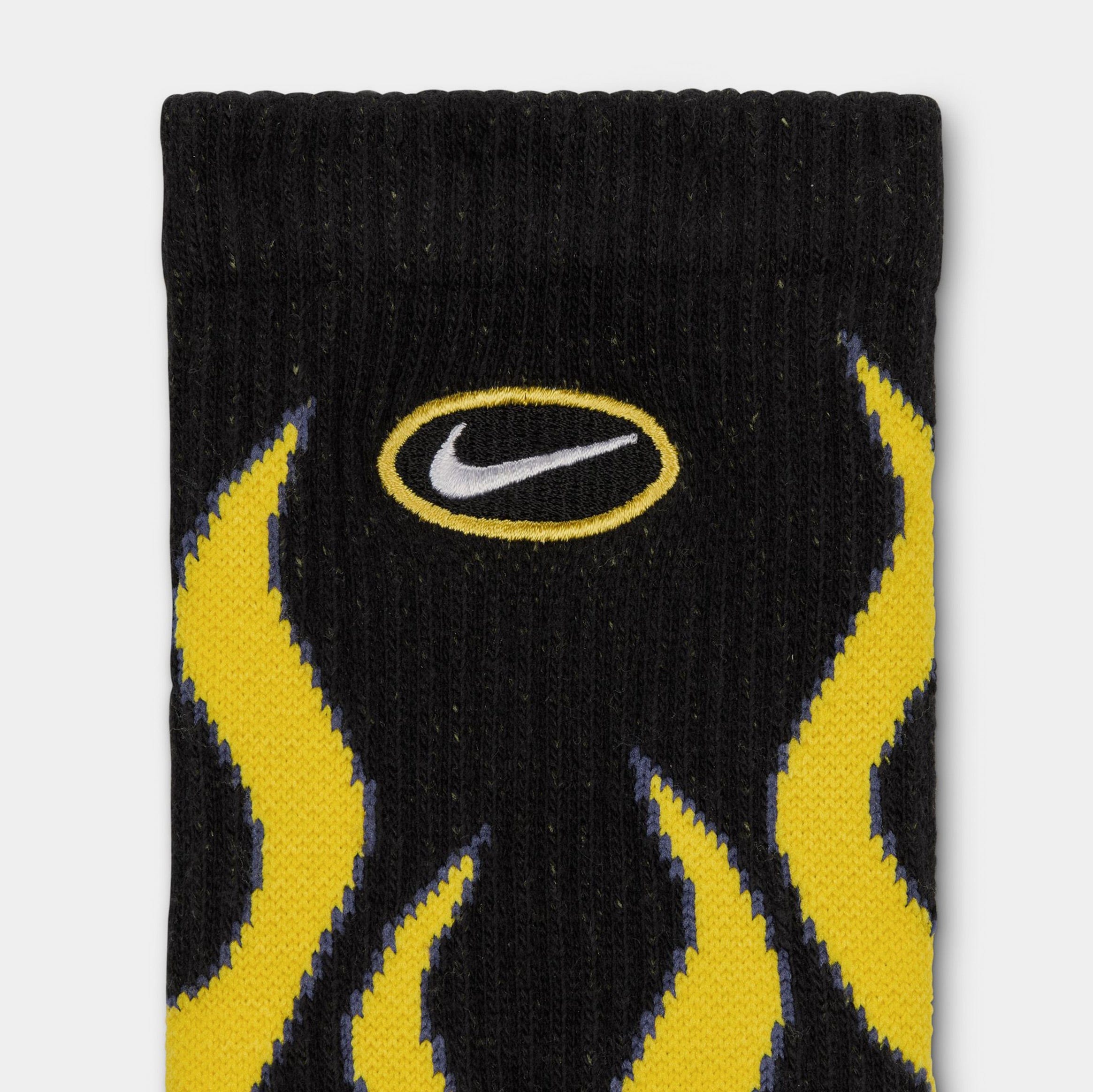 Nike Everyday Plush Cushioned Crew Flames Mens Socks (Black/Tour Yellow/White)