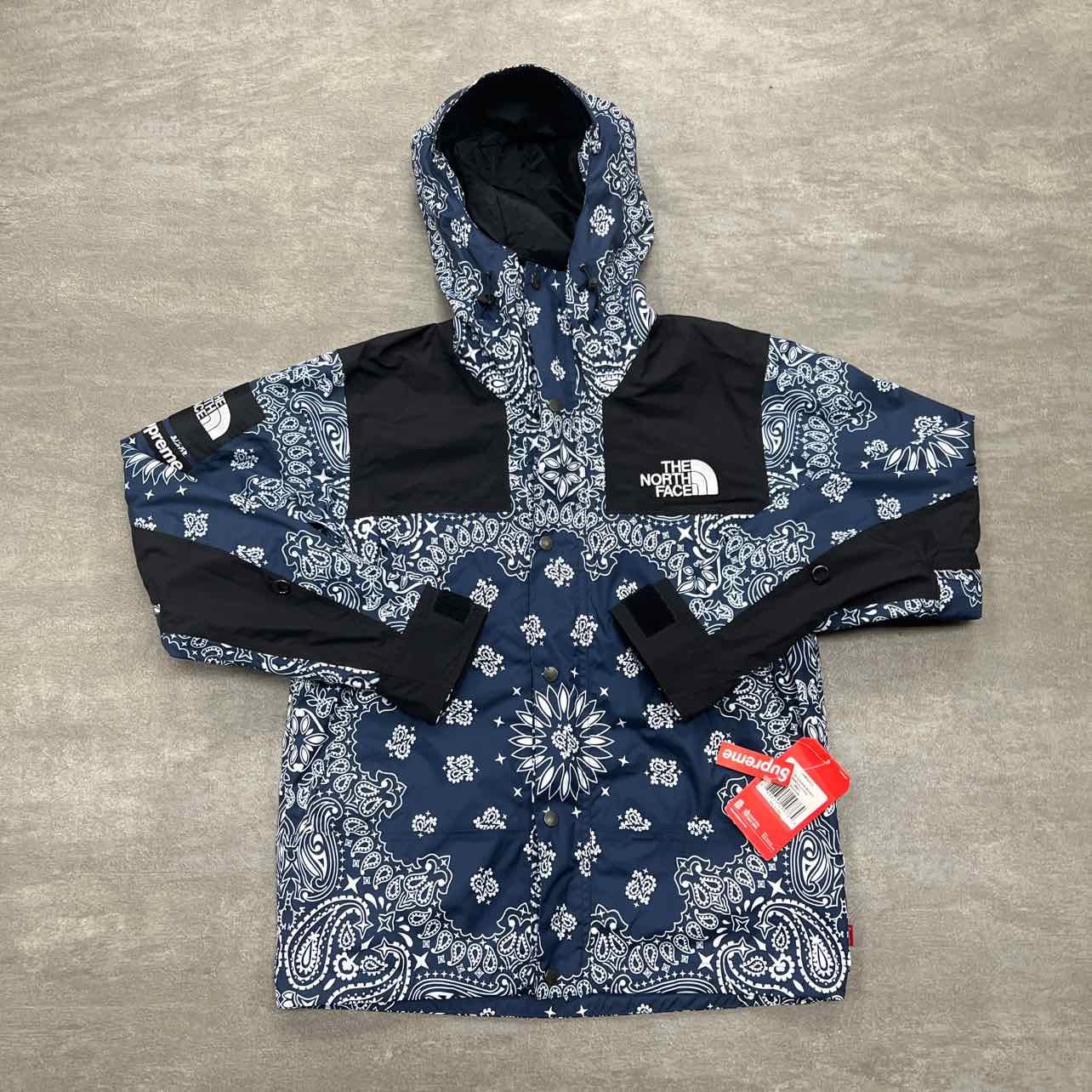 Supreme Jacket TNF BANDANA Navy New Size S