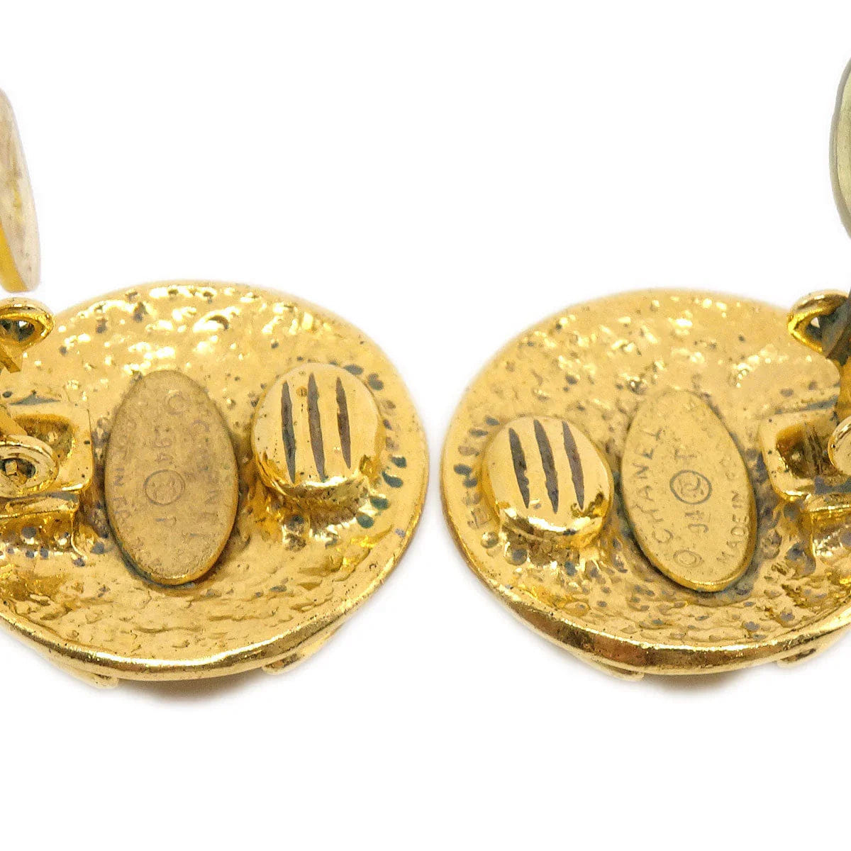 Chanel 1994 Quilted Button Earrings Gold Small