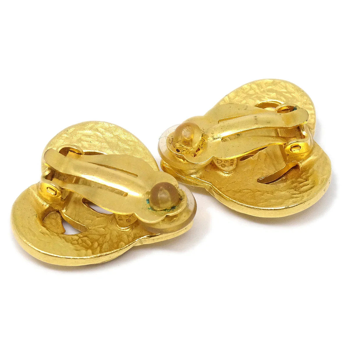 Chanel Heart Earrings Gold Clip - On 97P