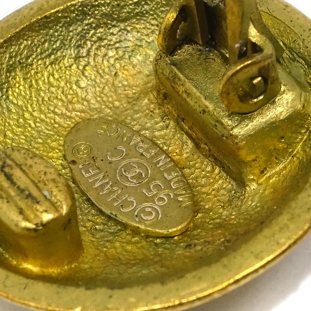 Chanel Button Earrings Clip - On Gold 95C