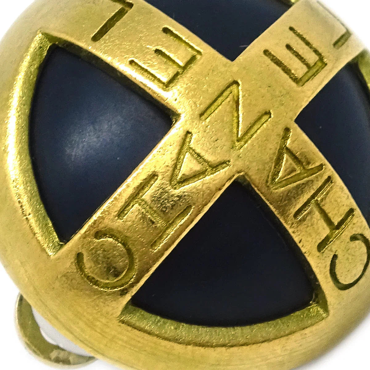 Chanel Gold Button Earrings Clip - On 95P
