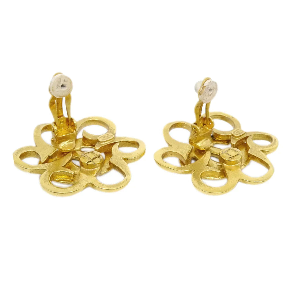 Chanel 1996 Flower Earrings Clip - On Gold 96P