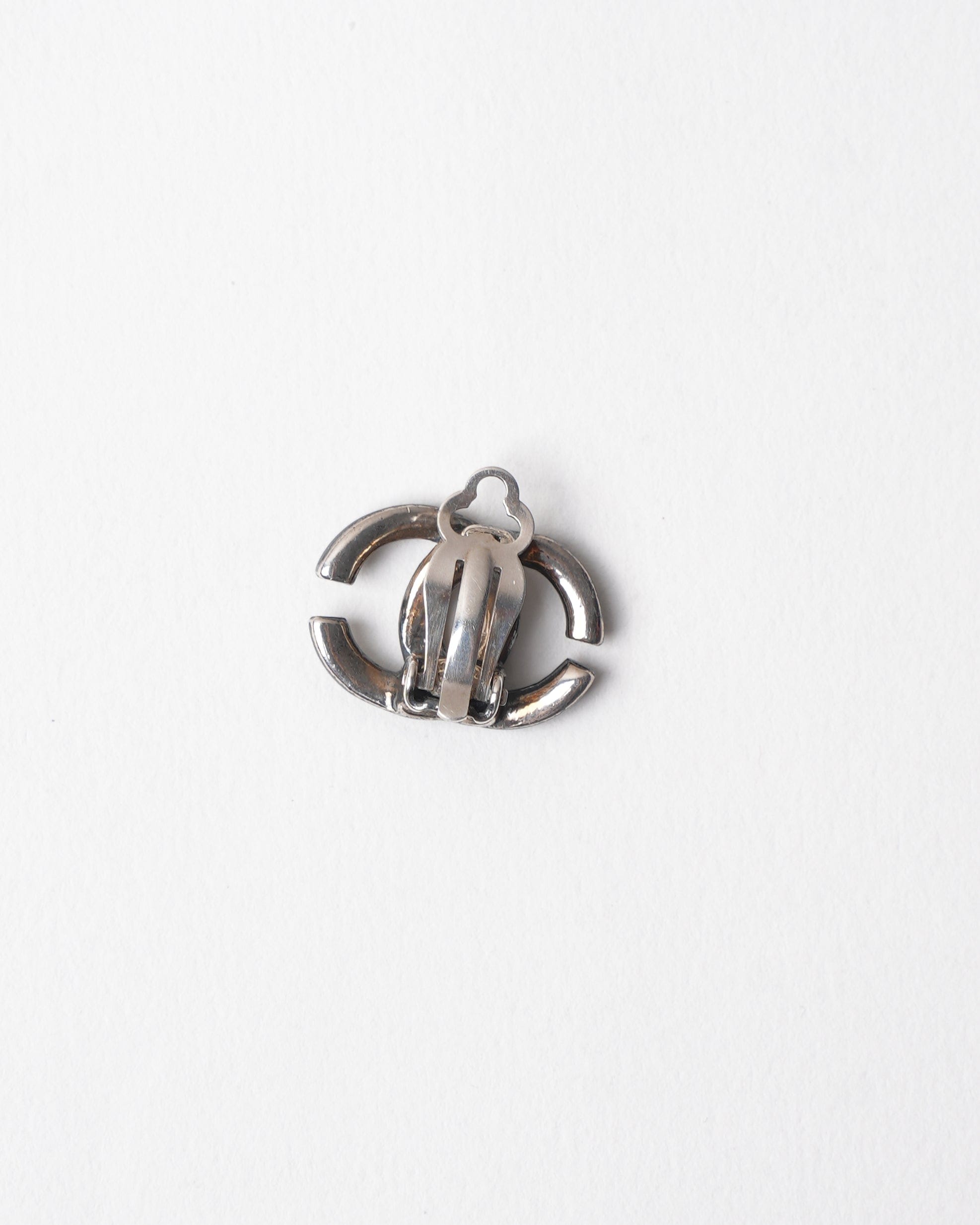 Chanel Vintage Chanel Gold Plated Earring